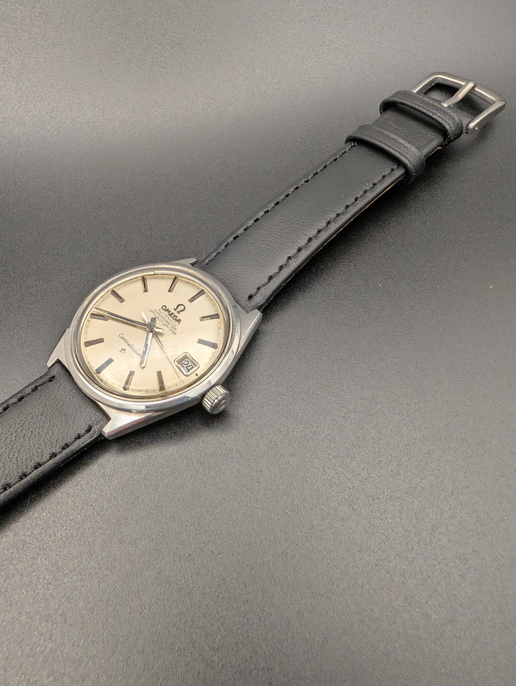 Omega Constellation (1960s) Vintage Watch Ref. 168.015 in Stainless Steel