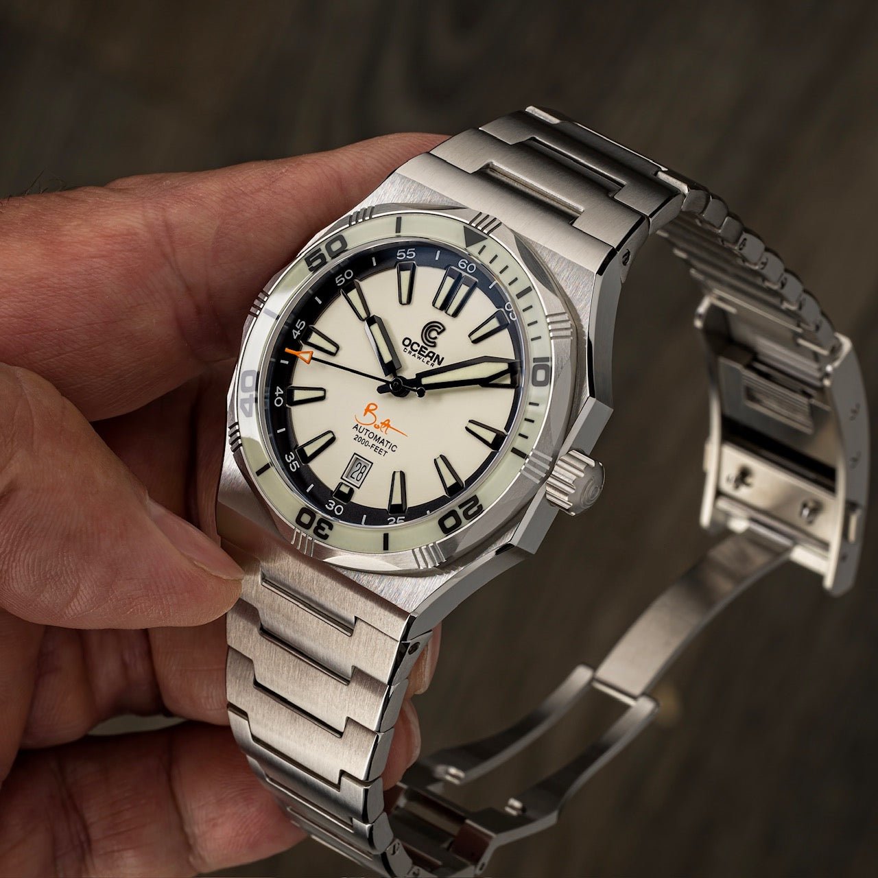 Bolt - LumeWave Edition - White