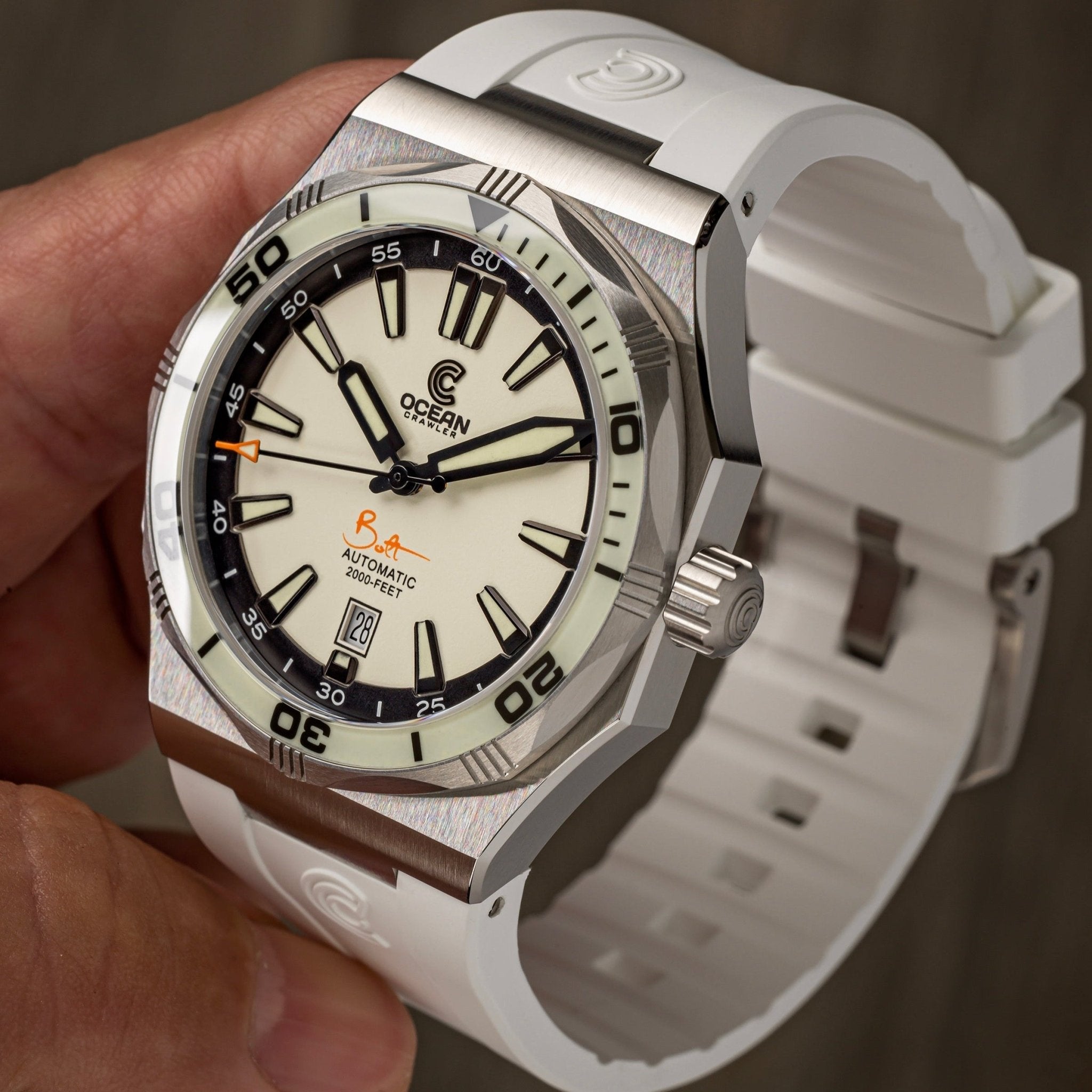 Bolt - LumeWave Edition - White