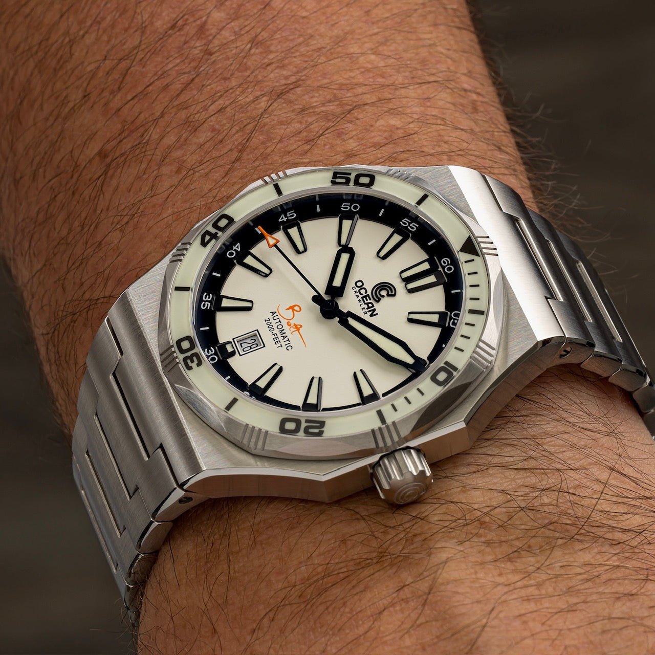 Bolt - LumeWave Edition - White