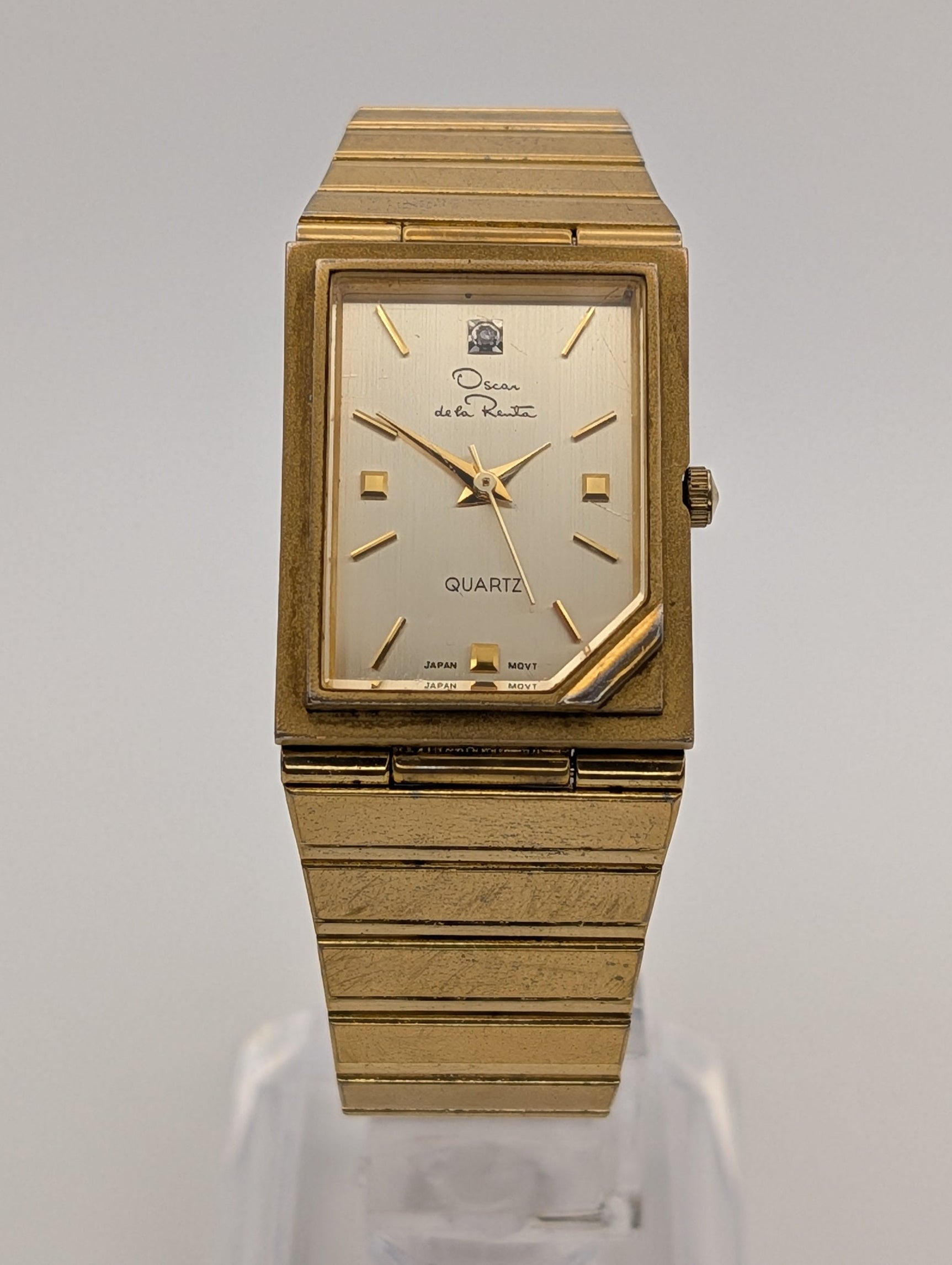 Oscar de la Renta Gold Tone Quartz Watch