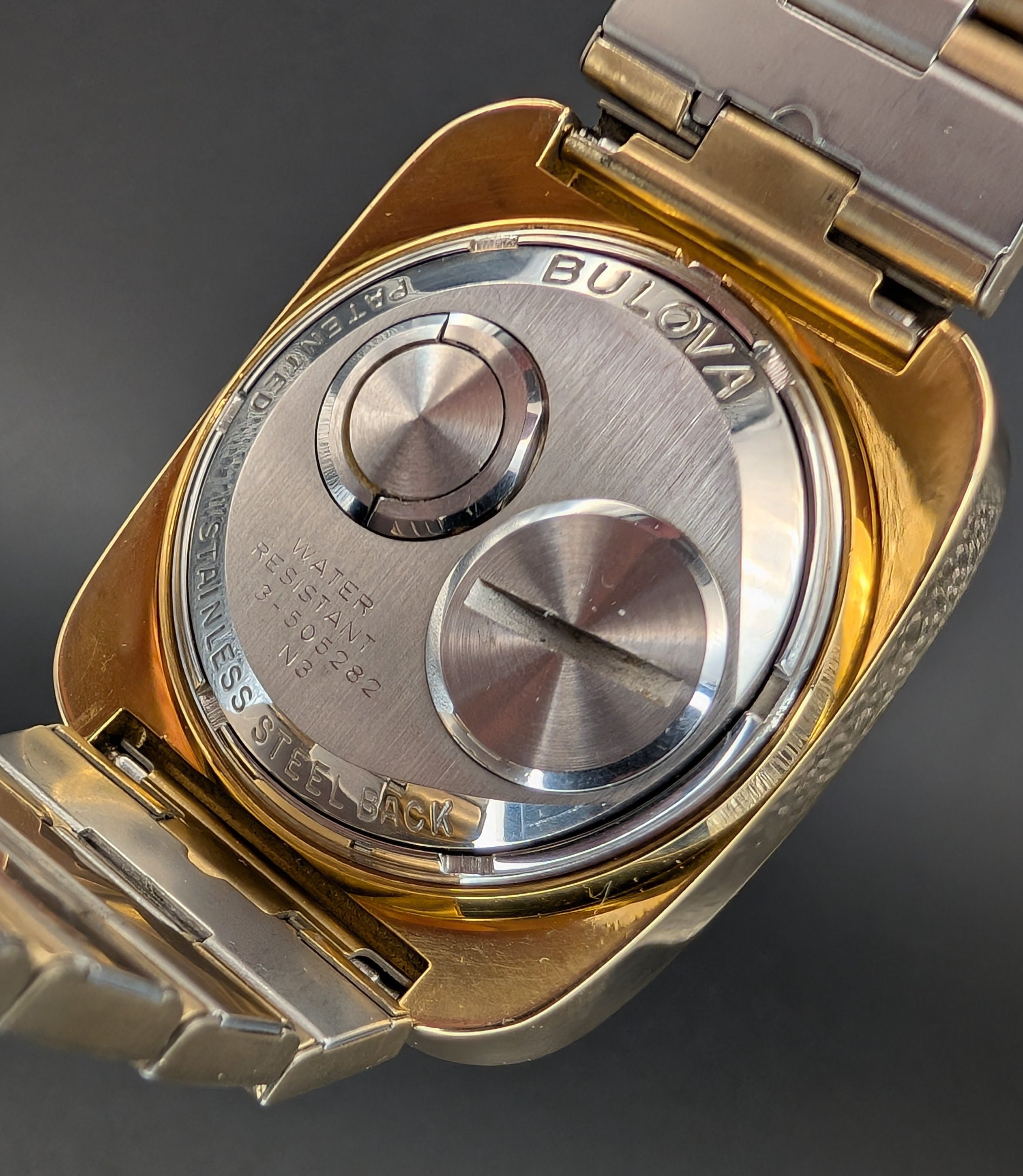 Accutron Spaceview "TV" (1973) Caliber 2141 ref. 7387 Gold Plated Original Bracelet