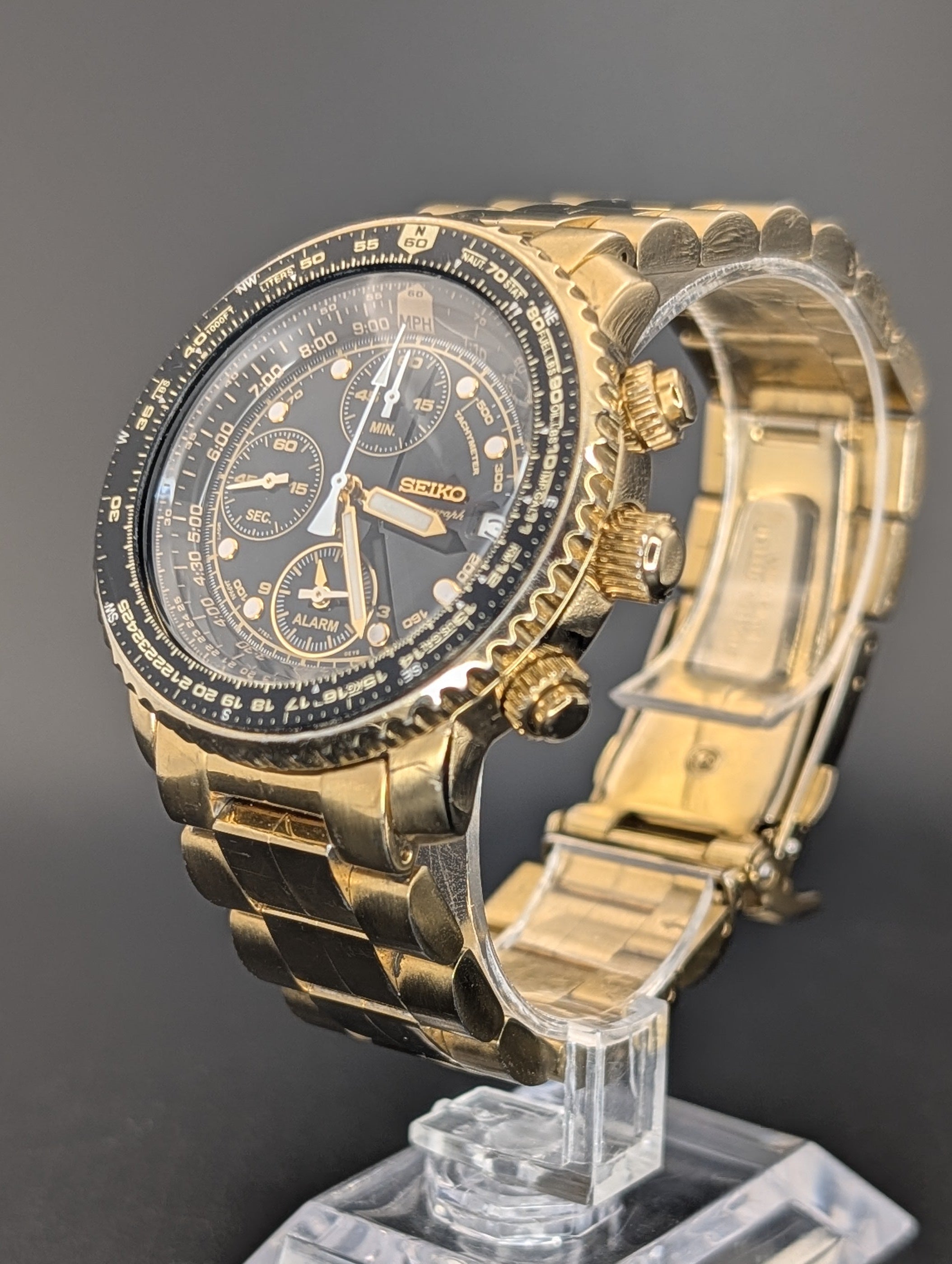 Seiko Flightmaster (2004) Chronograph Quartz Watch in Gold Tone ref. 7T62-0EB0