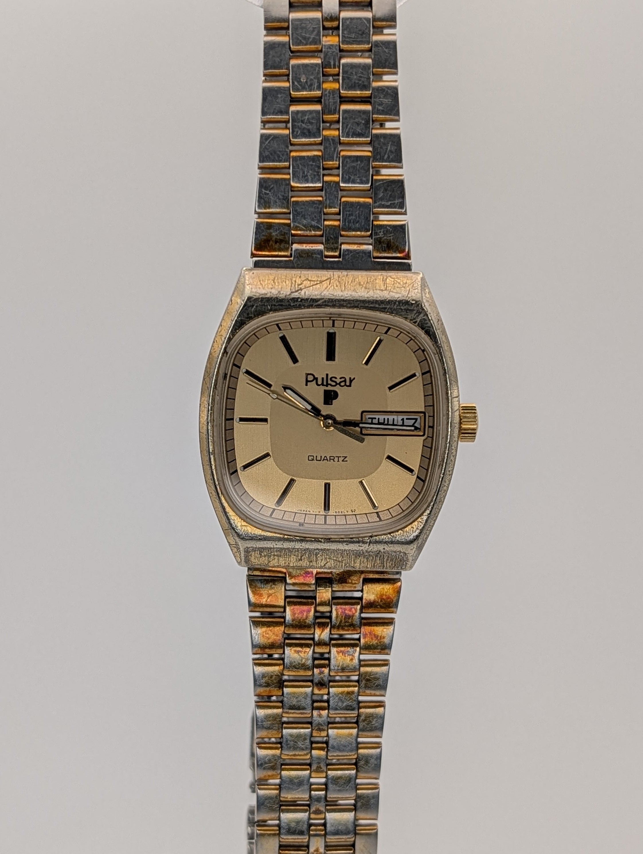 Pulsar Quartz Vintage Watch