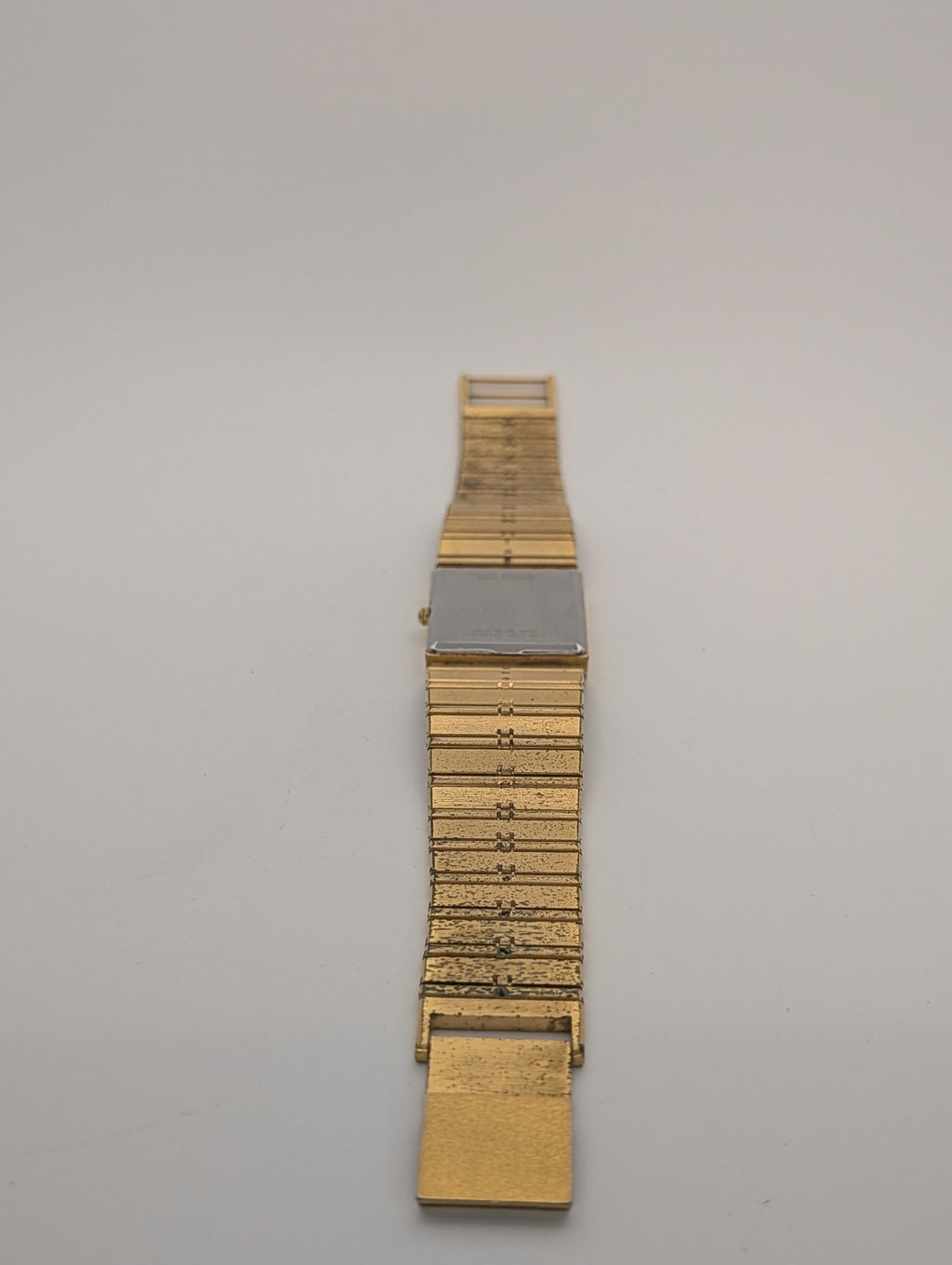 Bulova Quartz (1997) on Integrated Gold Tone Bracelet