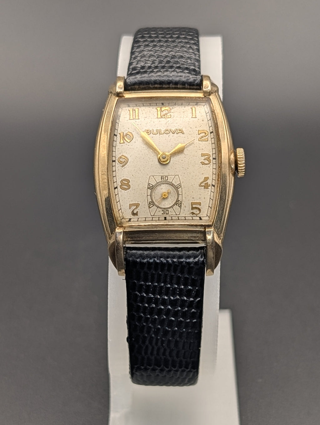 Bulova Lexington (1949) Tonneau Style Vintage Watch in Gold Filled Case