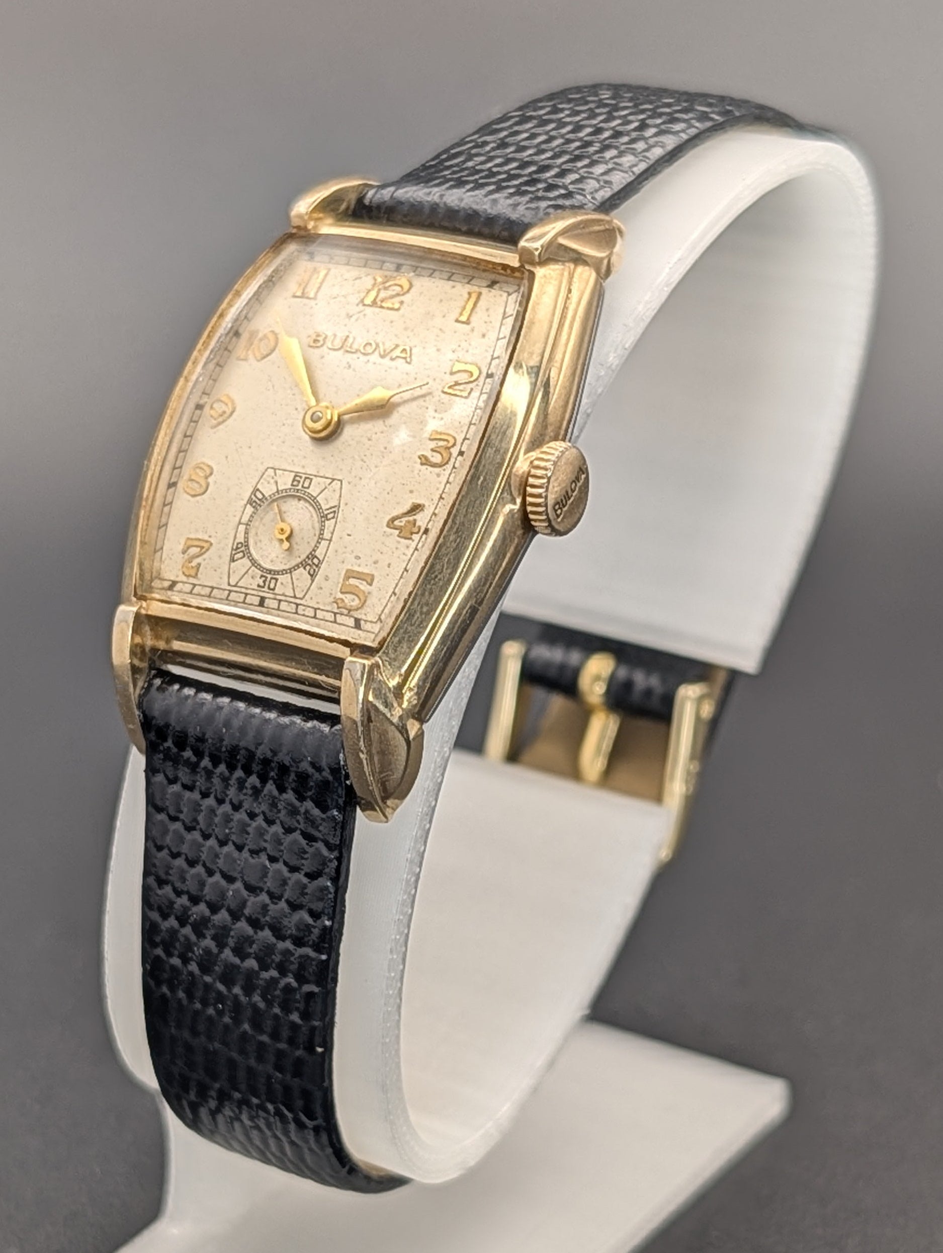 Bulova Lexington (1949) Tonneau Style Vintage Watch in Gold Filled Case