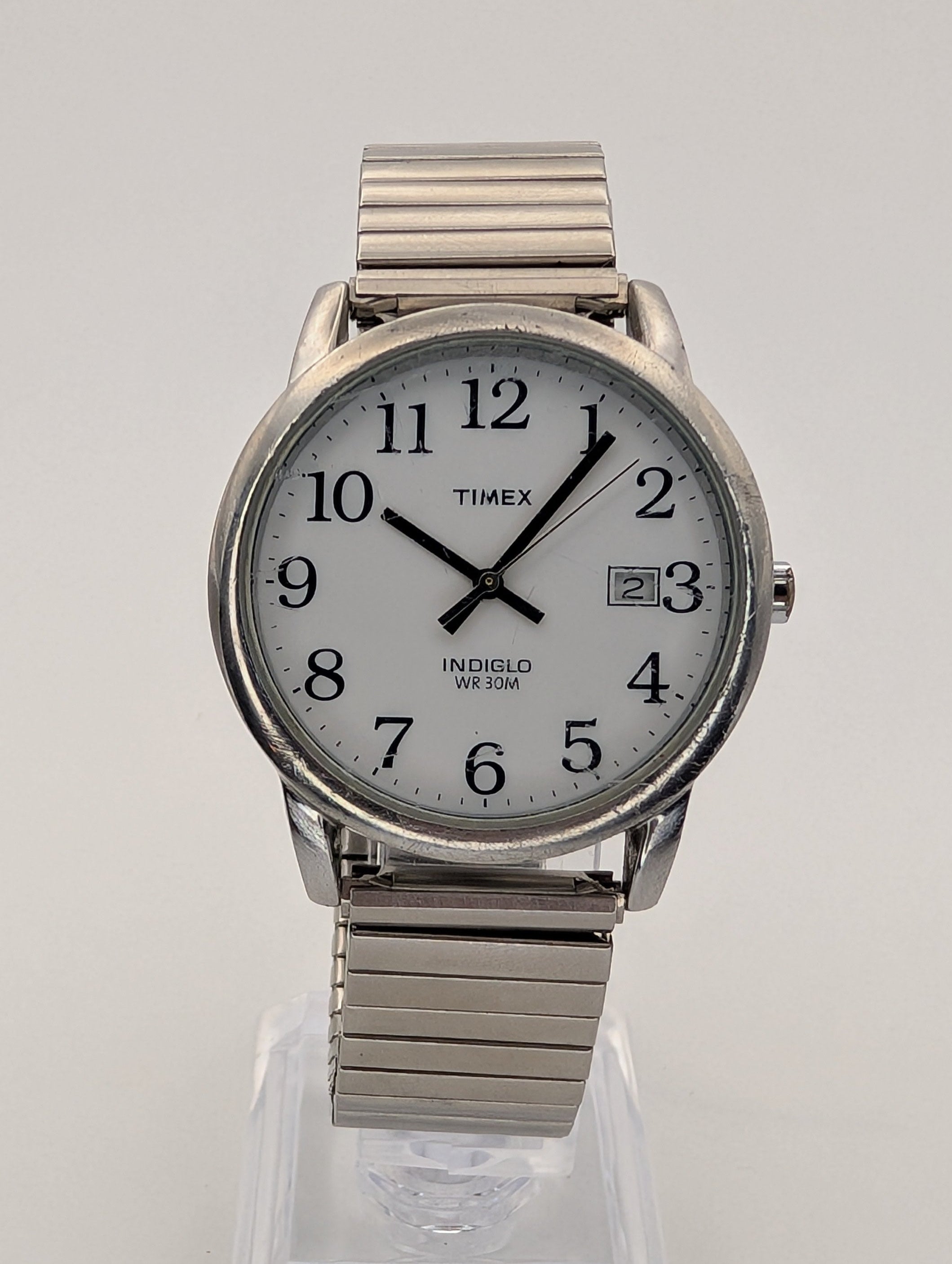 Timex Indiglo Quartz Watch w/ Date Display E7