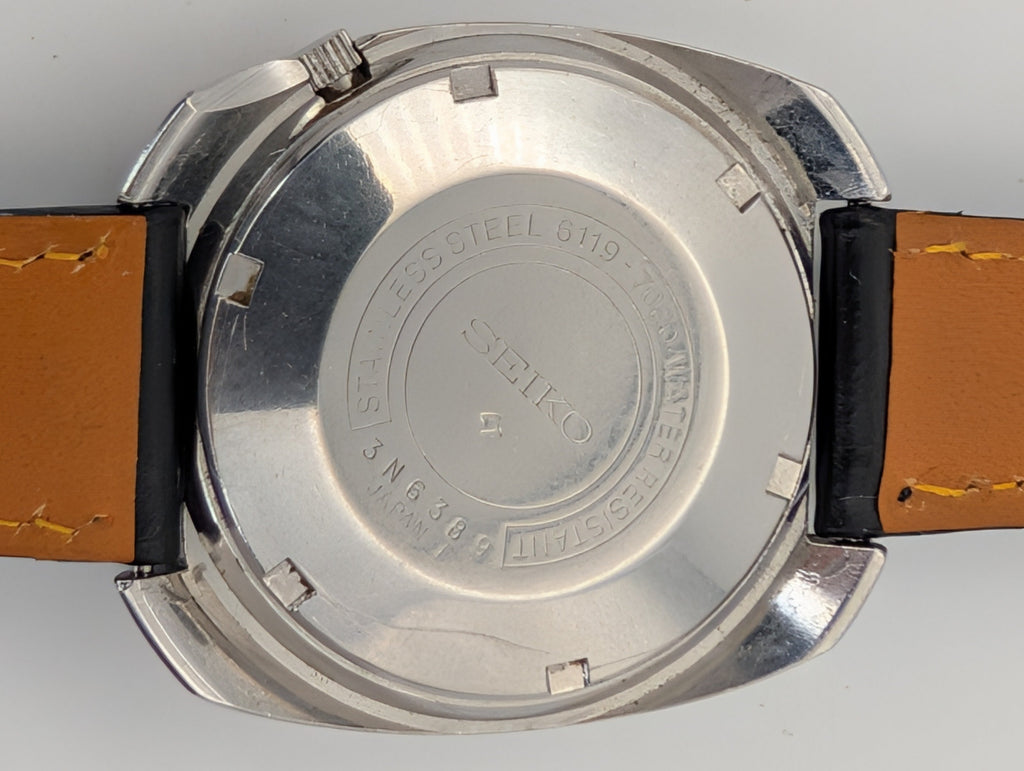 Seiko 5 Automatic 21 Jewels (1970s) Vintage Watch in Stainless Steel