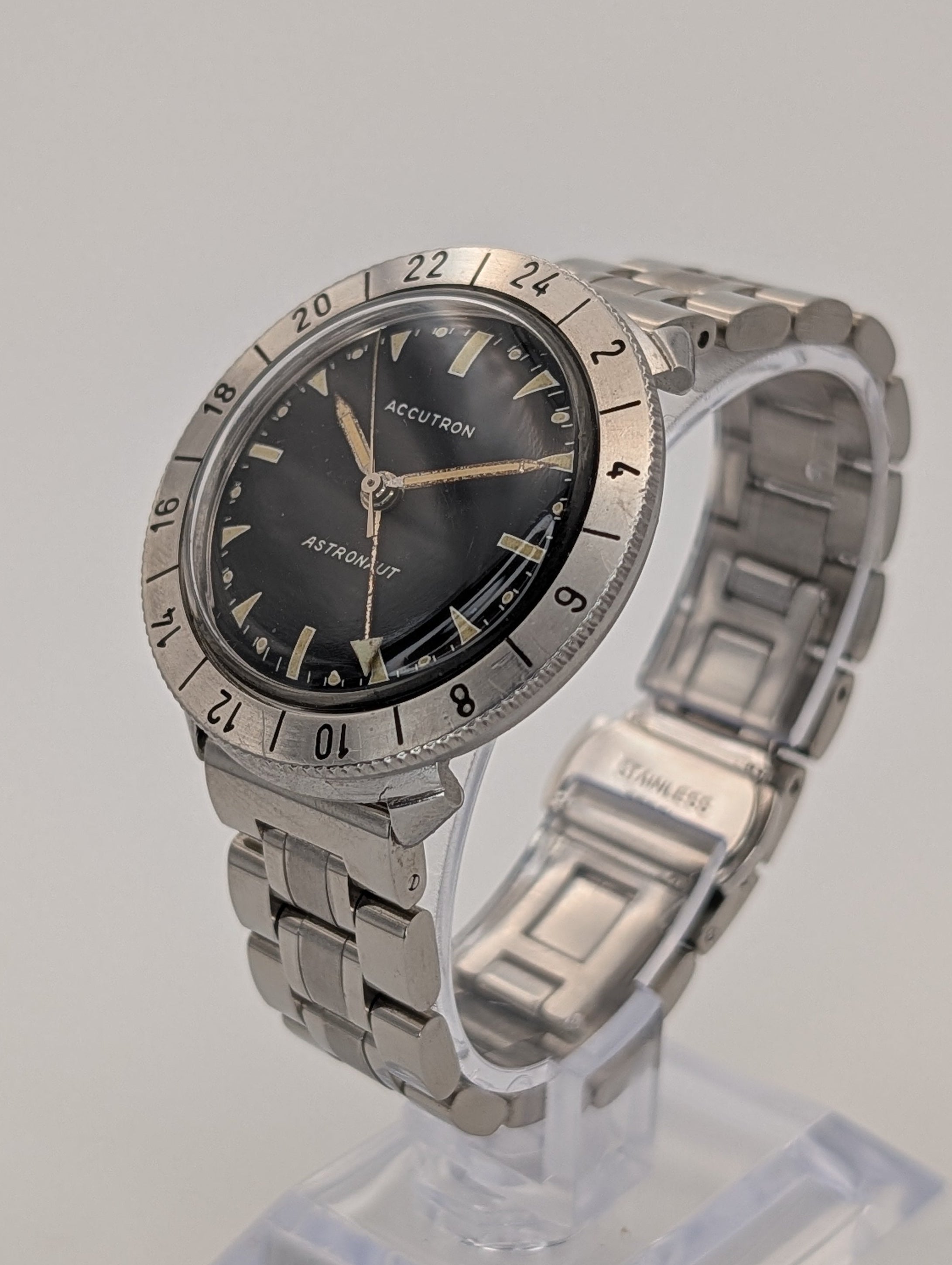 Accutron Astronaut (1974) GMT Vintage Watch w/ Tuning Fork Movement