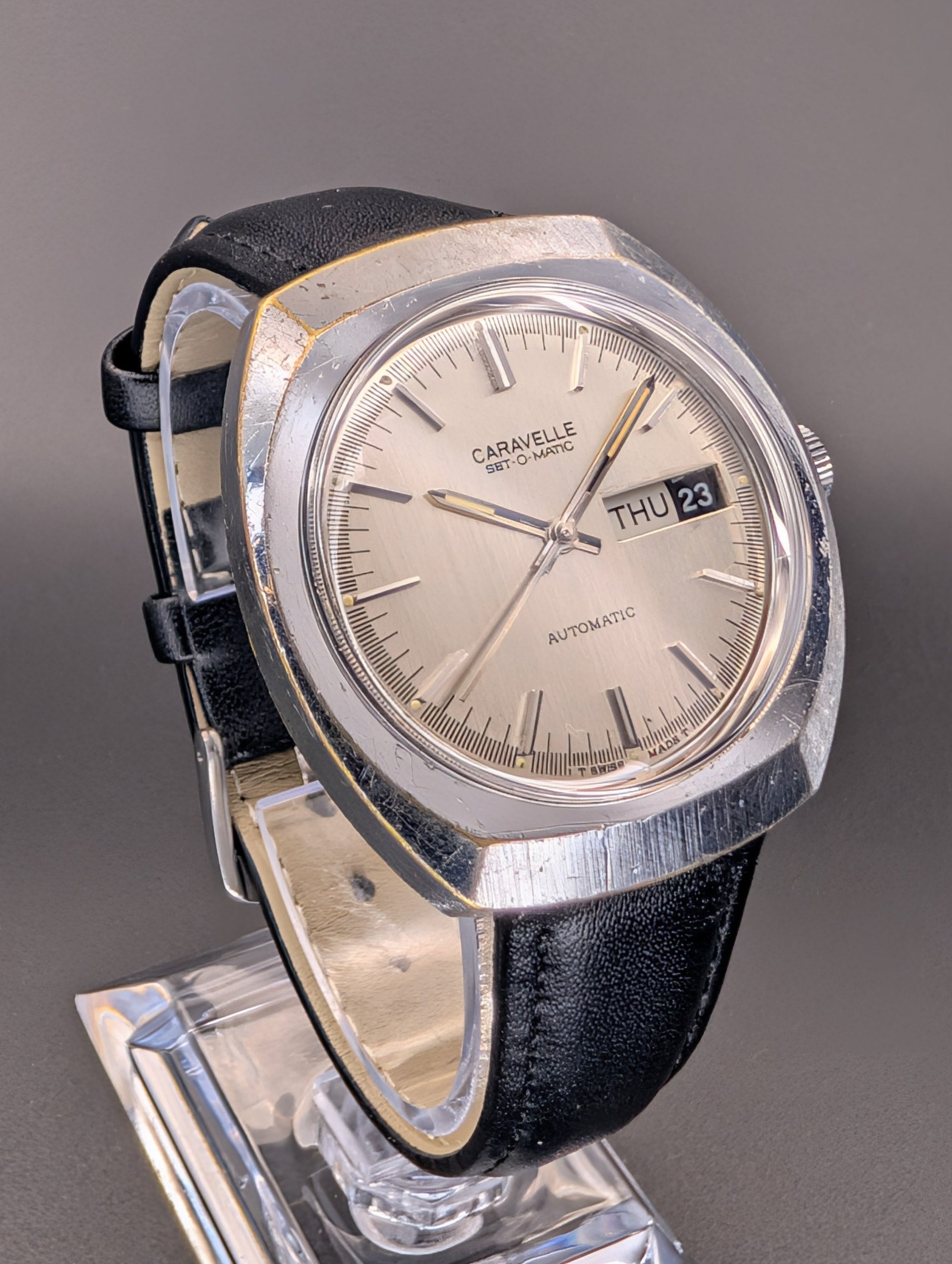 Caravelle Set-o-Matic (1975) Swiss Made Automatic Vintage Watch