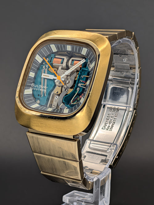 Accutron Spaceview "TV" (1973) Caliber 2141 ref. 7387 Gold Plated Original Bracelet