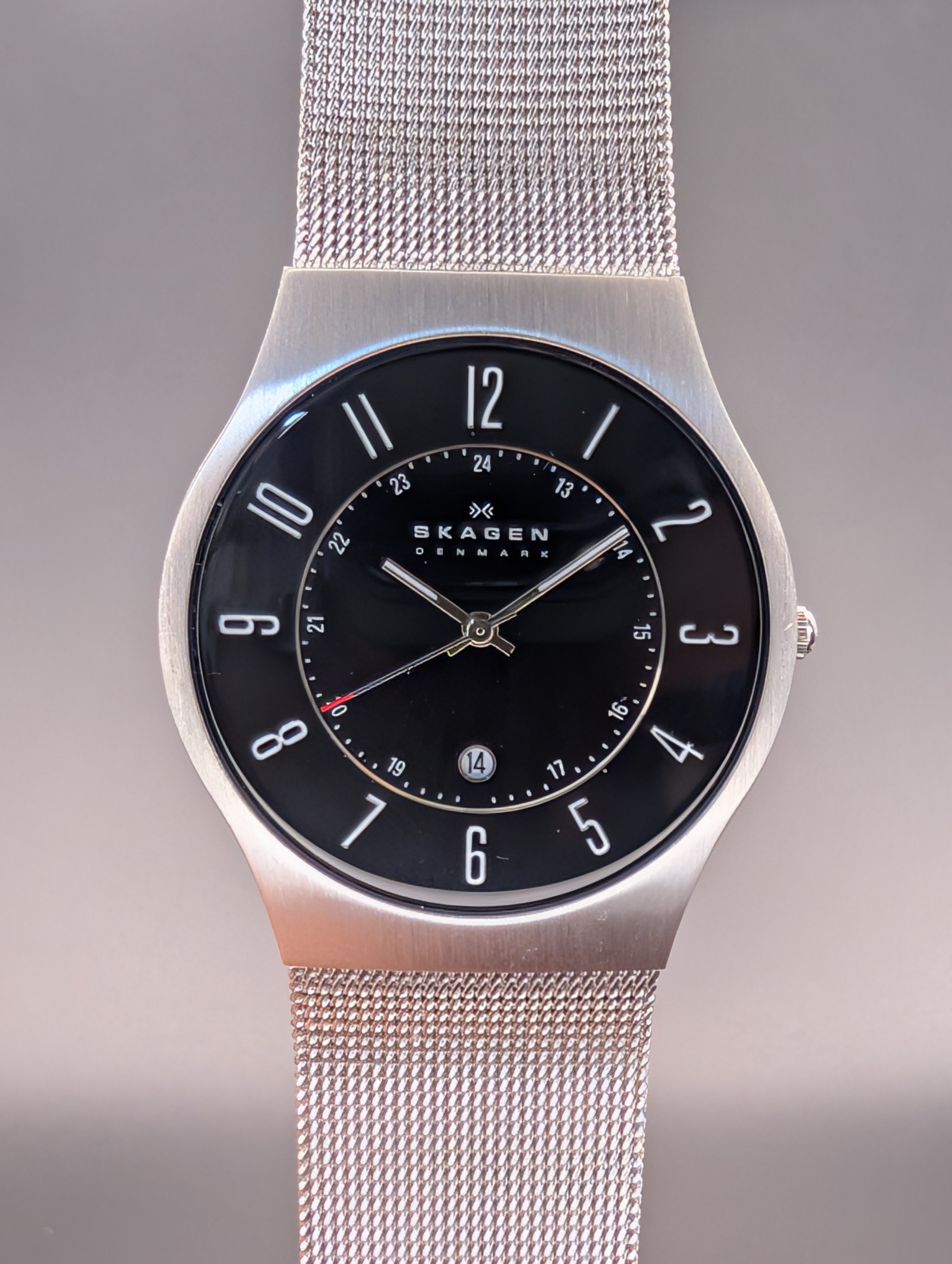 Skagen Denmark Slimline Quartz Watch Slim Profile Stainless Steel ref SKW6064