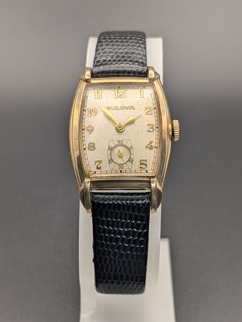 Bulova Lexington (1949) Tonneau Style Vintage Watch in Gold Filled Case