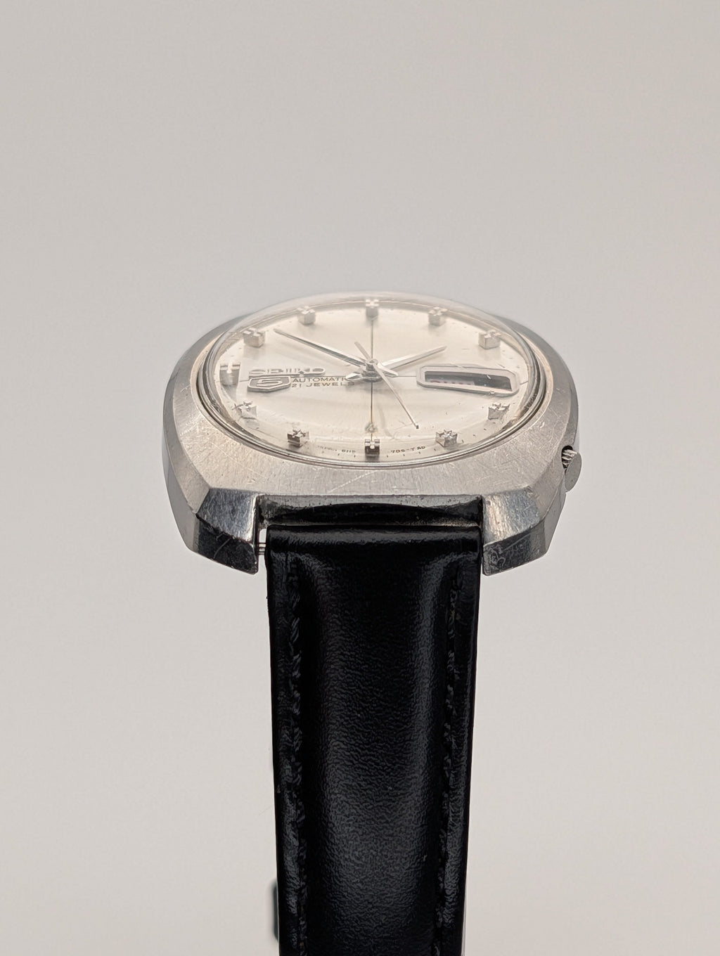 Seiko 5 Automatic 21 Jewels (1970s) Vintage Watch in Stainless Steel