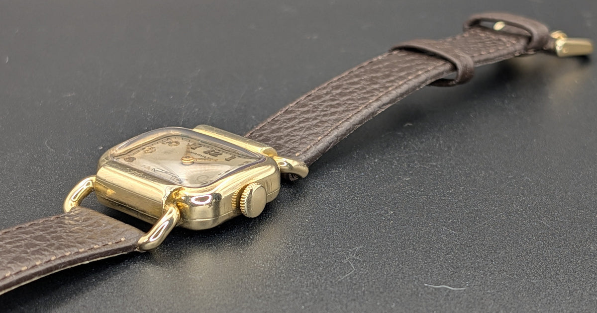 Hamilton Medwick (1939) Vintage Mechanical Watch in 10k Gold Filled Case