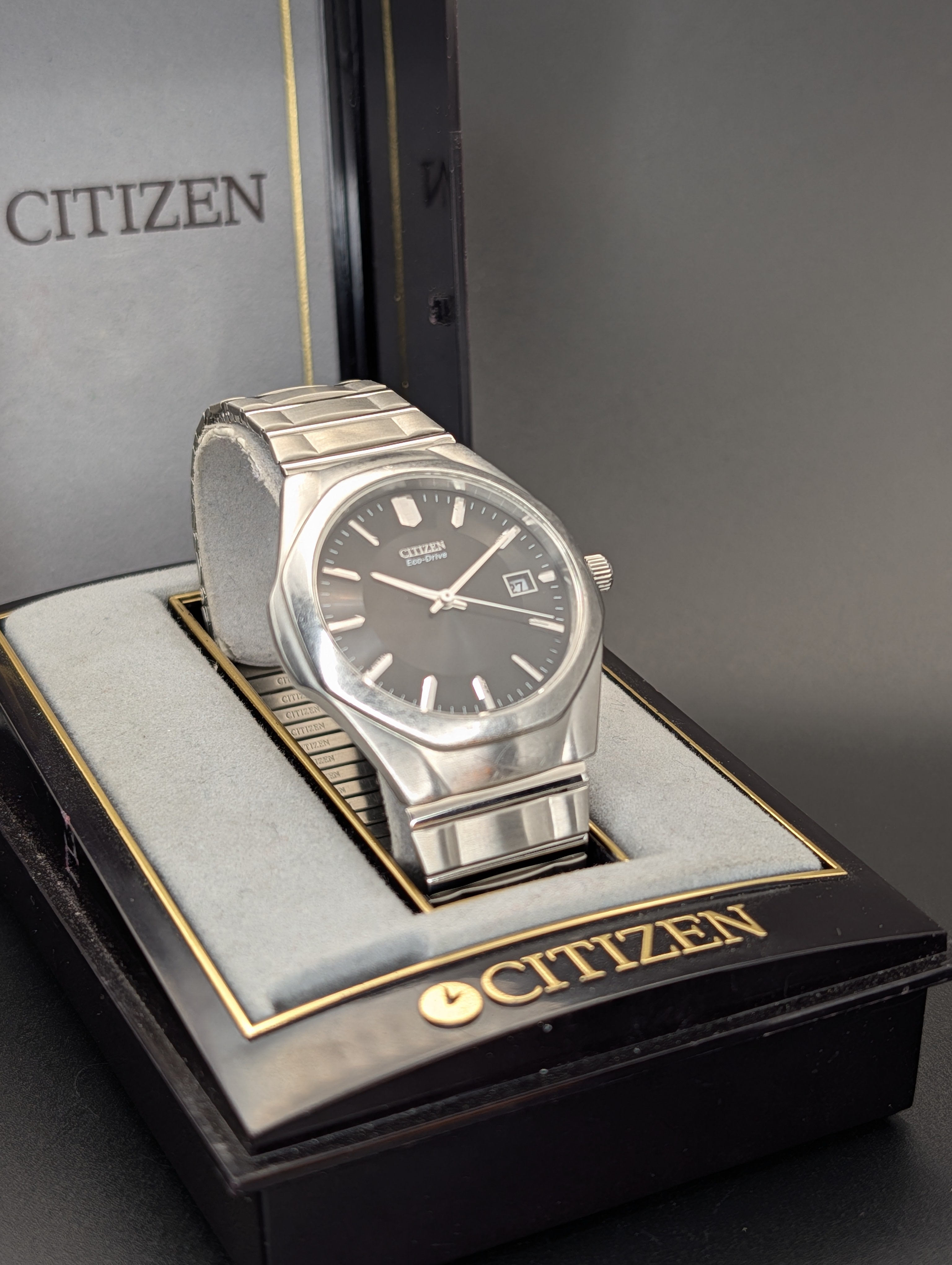 Citizen Eco Drive Solar Quartz Watch in Stainless Steel ref. E111-S022908
