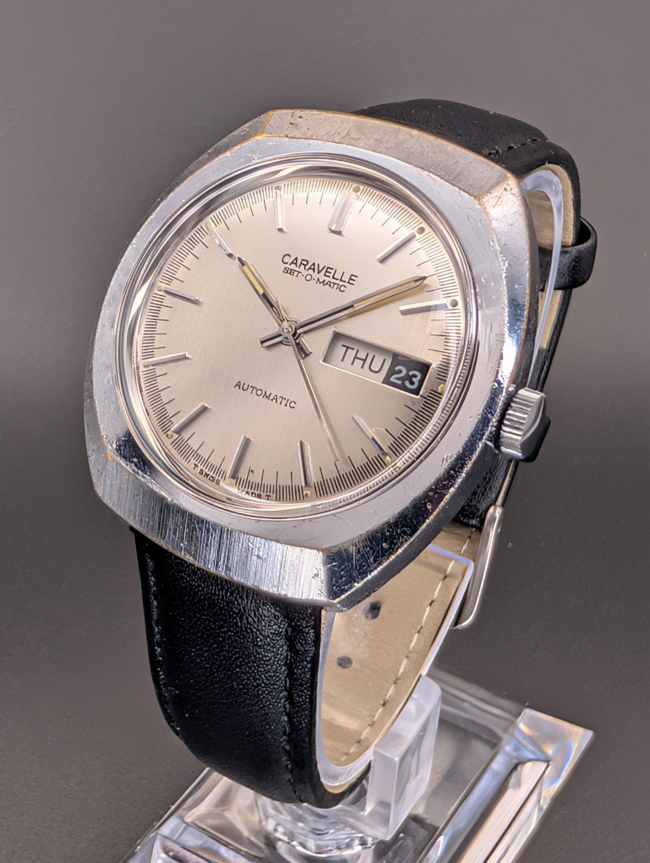 Caravelle Set-o-Matic (1975) Swiss Made Automatic Vintage Watch