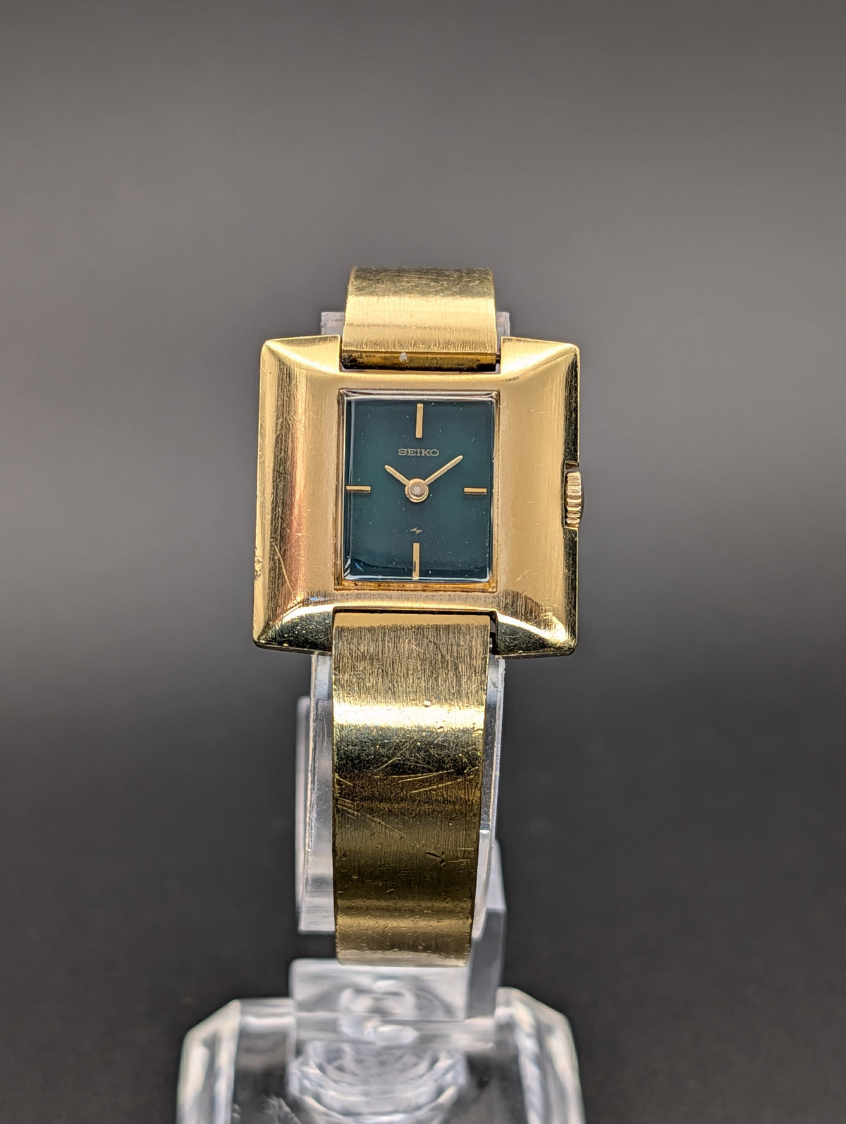 Seiko Ladies Bangle Vintage Watch with Green Lacquer Dial