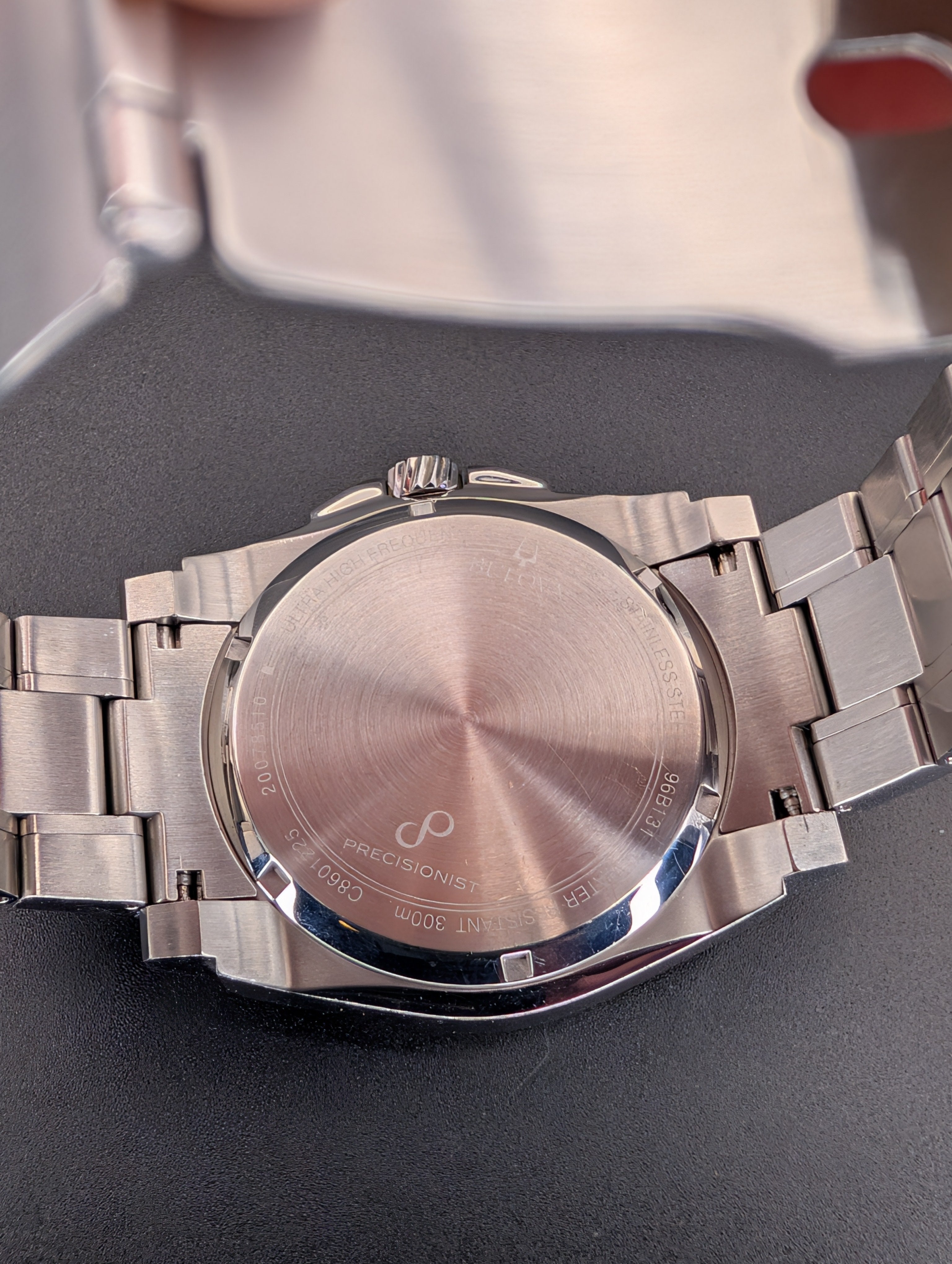 Bulova Precisionist Ultra High Frequency Quartz Watch ref. 96B131