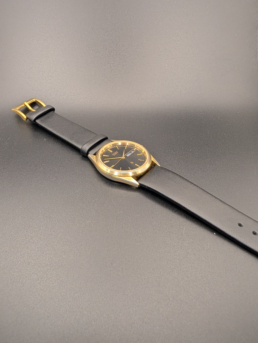 Citizen Quartz Watch w/ Day & Date ref. 6101