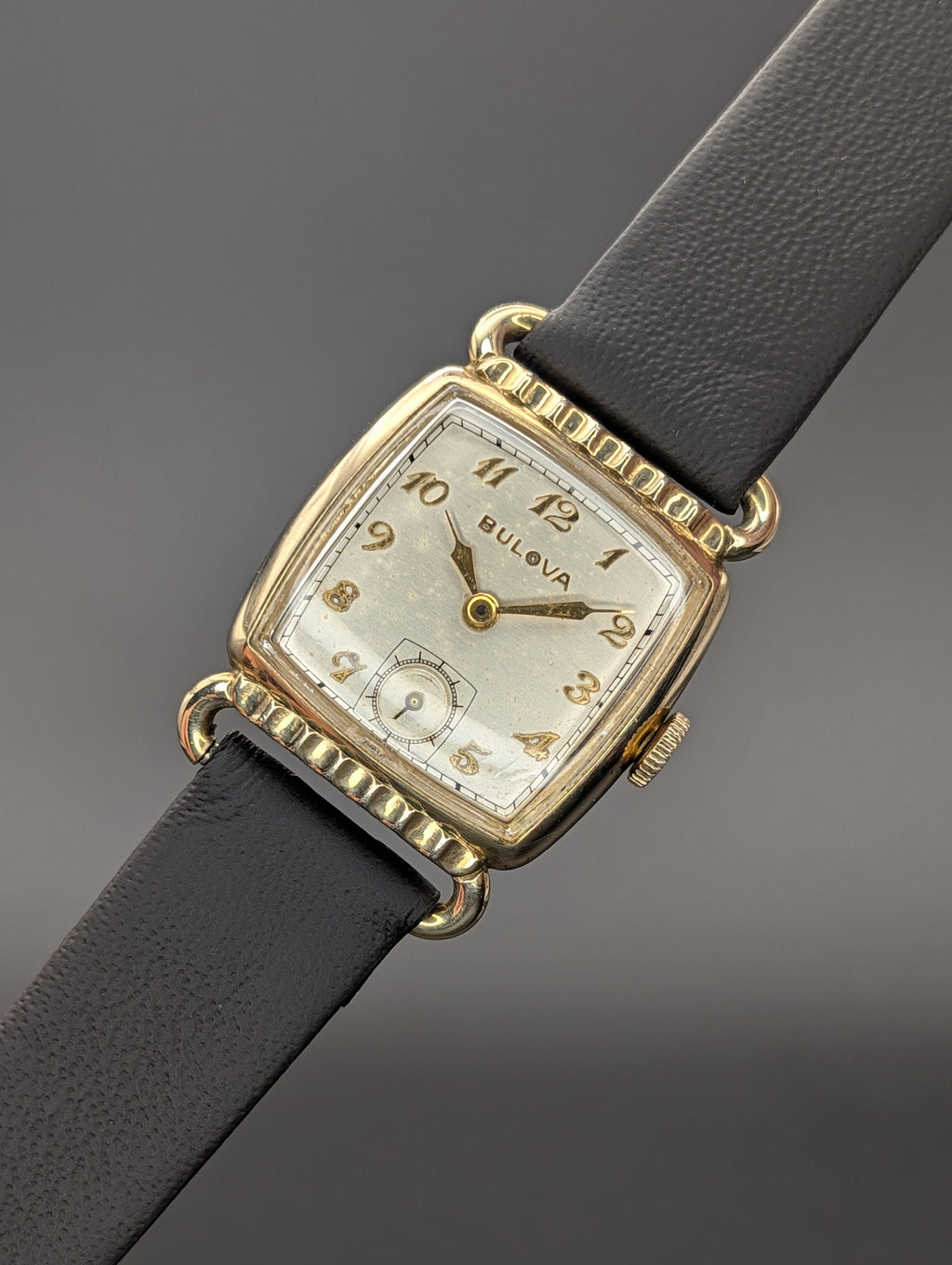 Bulova Director (1949) Horn Lug Swiss Made Vintage Watch