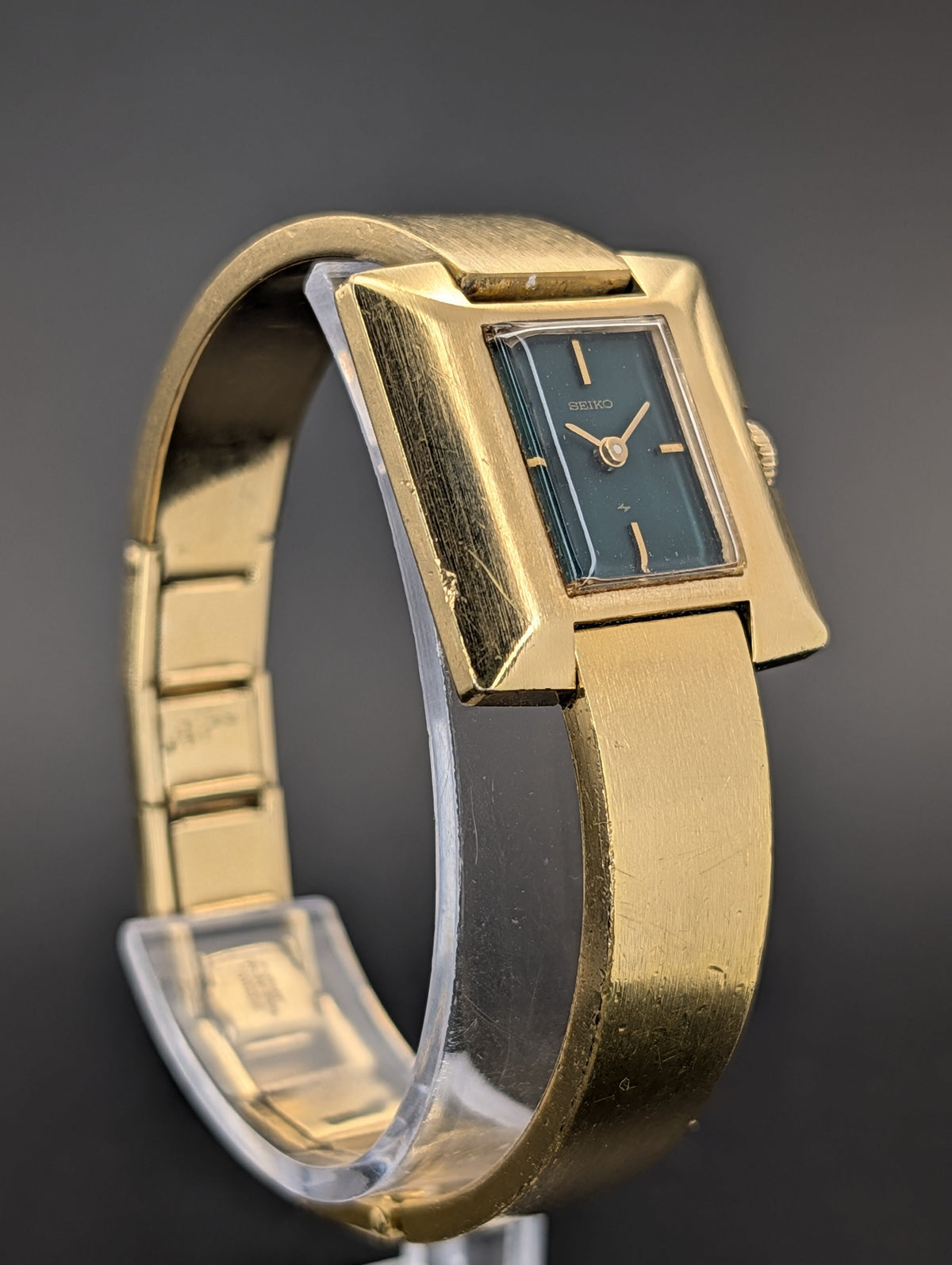 Seiko Ladies Bangle Vintage Watch with Green Lacquer Dial