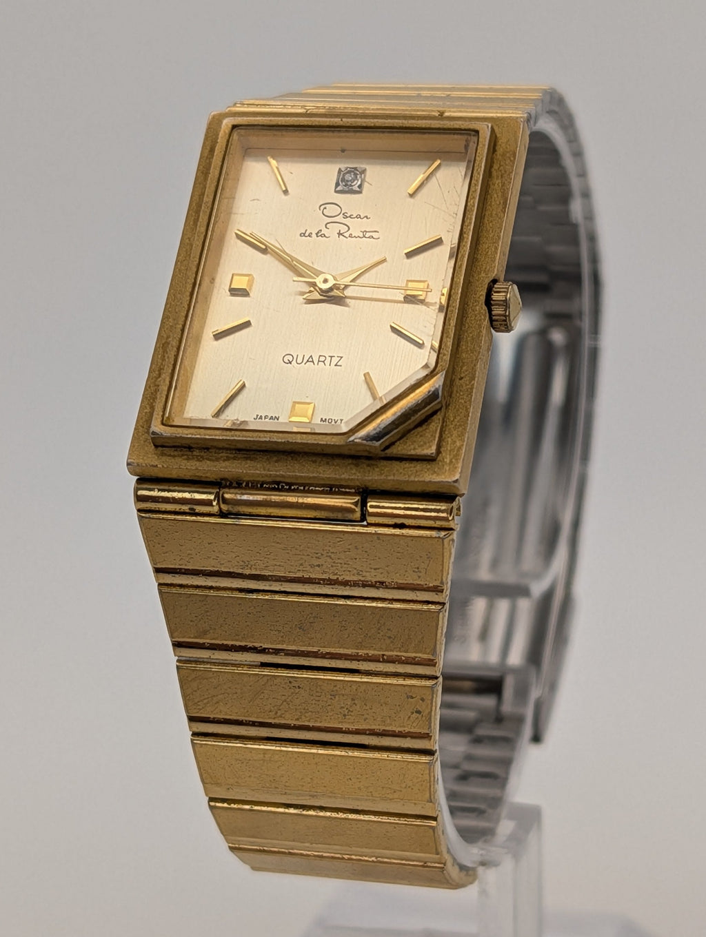 Oscar de la Renta Gold Tone Quartz Watch