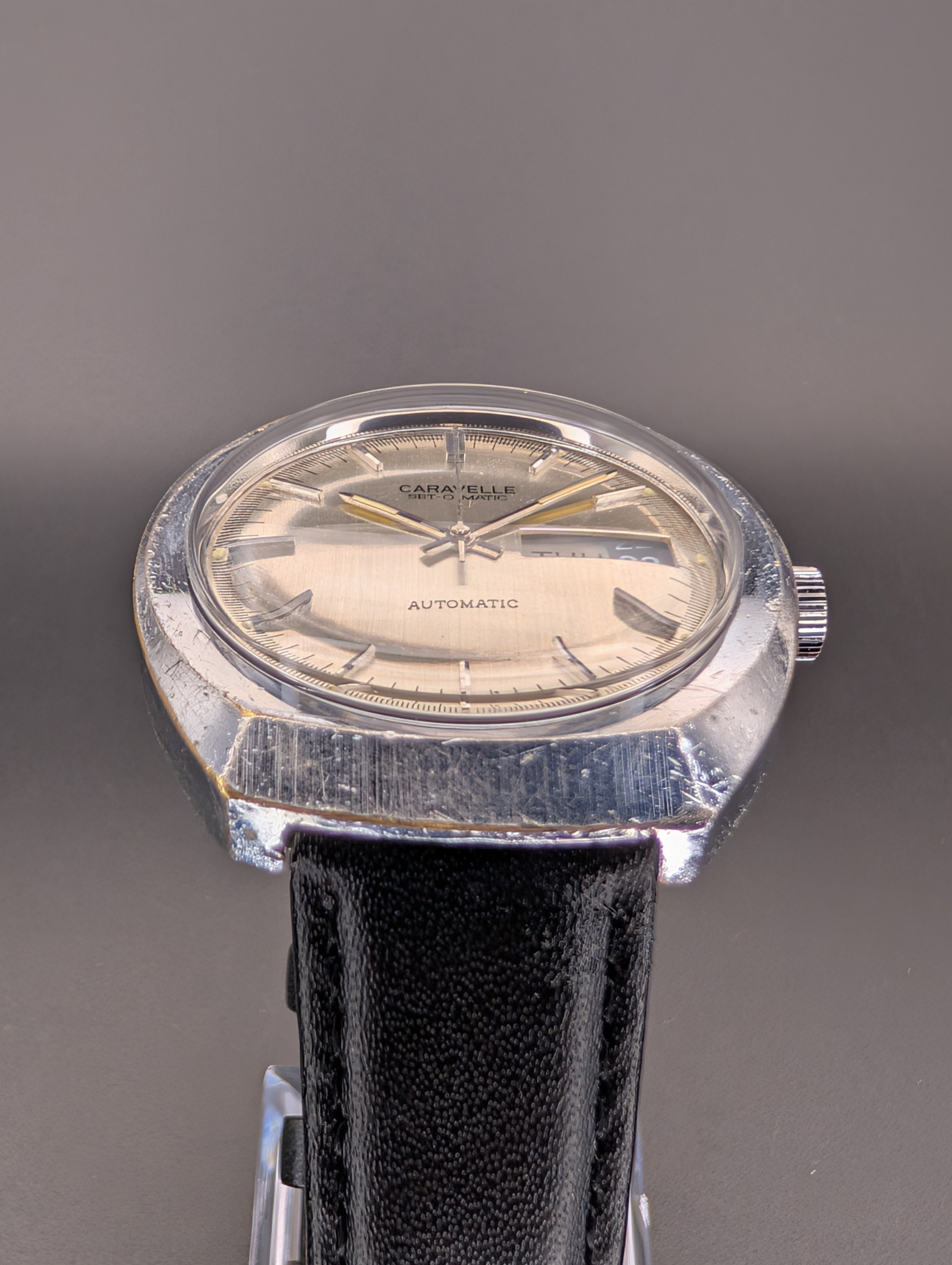 Caravelle Set-o-Matic (1975) Swiss Made Automatic Vintage Watch