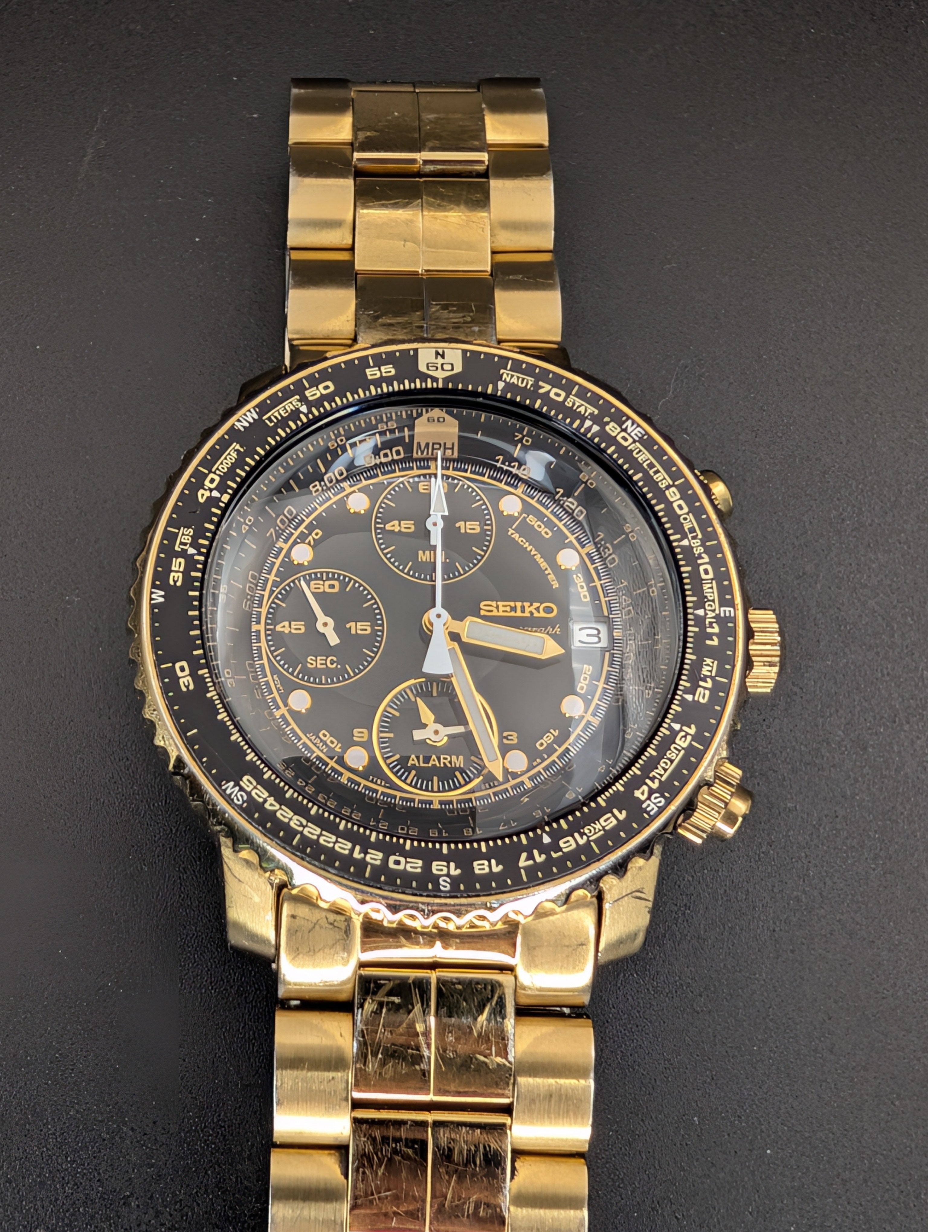 Seiko Flightmaster (2004) Chronograph Quartz Watch in Gold Tone ref. 7T62-0EB0