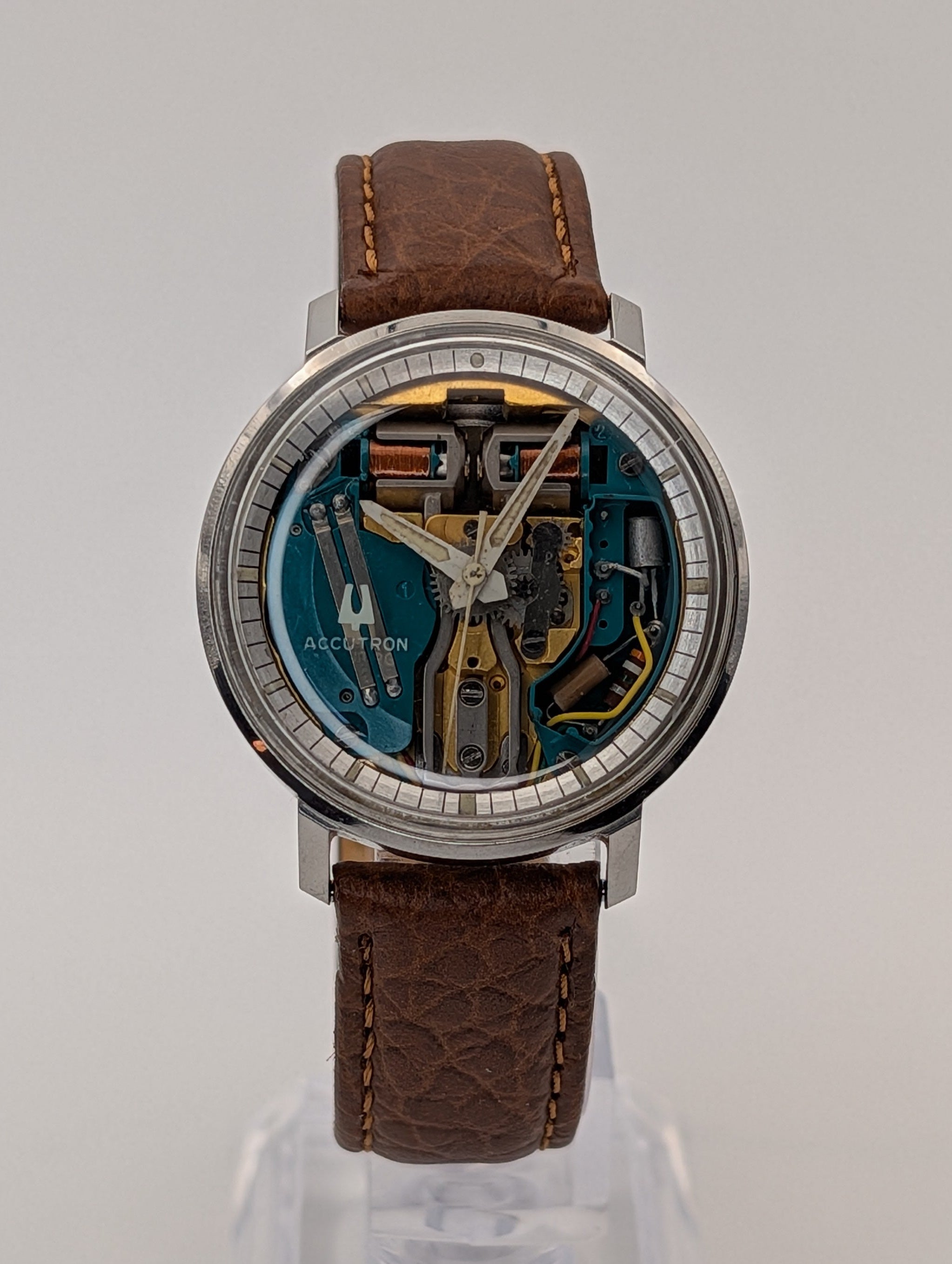 Accutron Spaceview (1970) Vintage Watch w/ Tuning Fork Movement