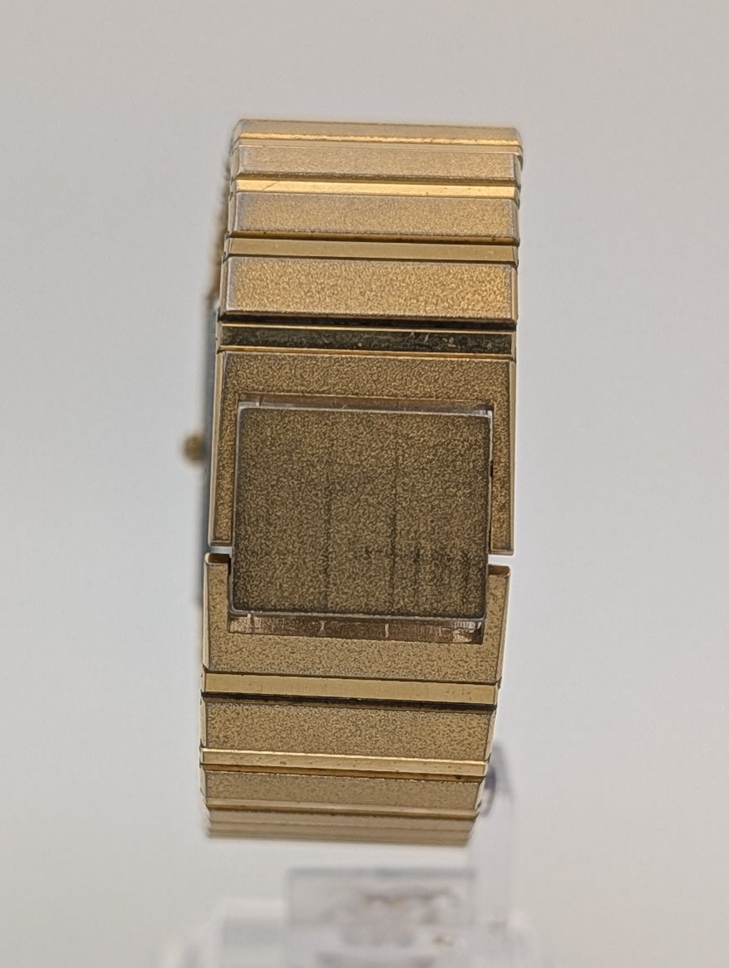 Bulova Quartz (1997) on Integrated Gold Tone Bracelet