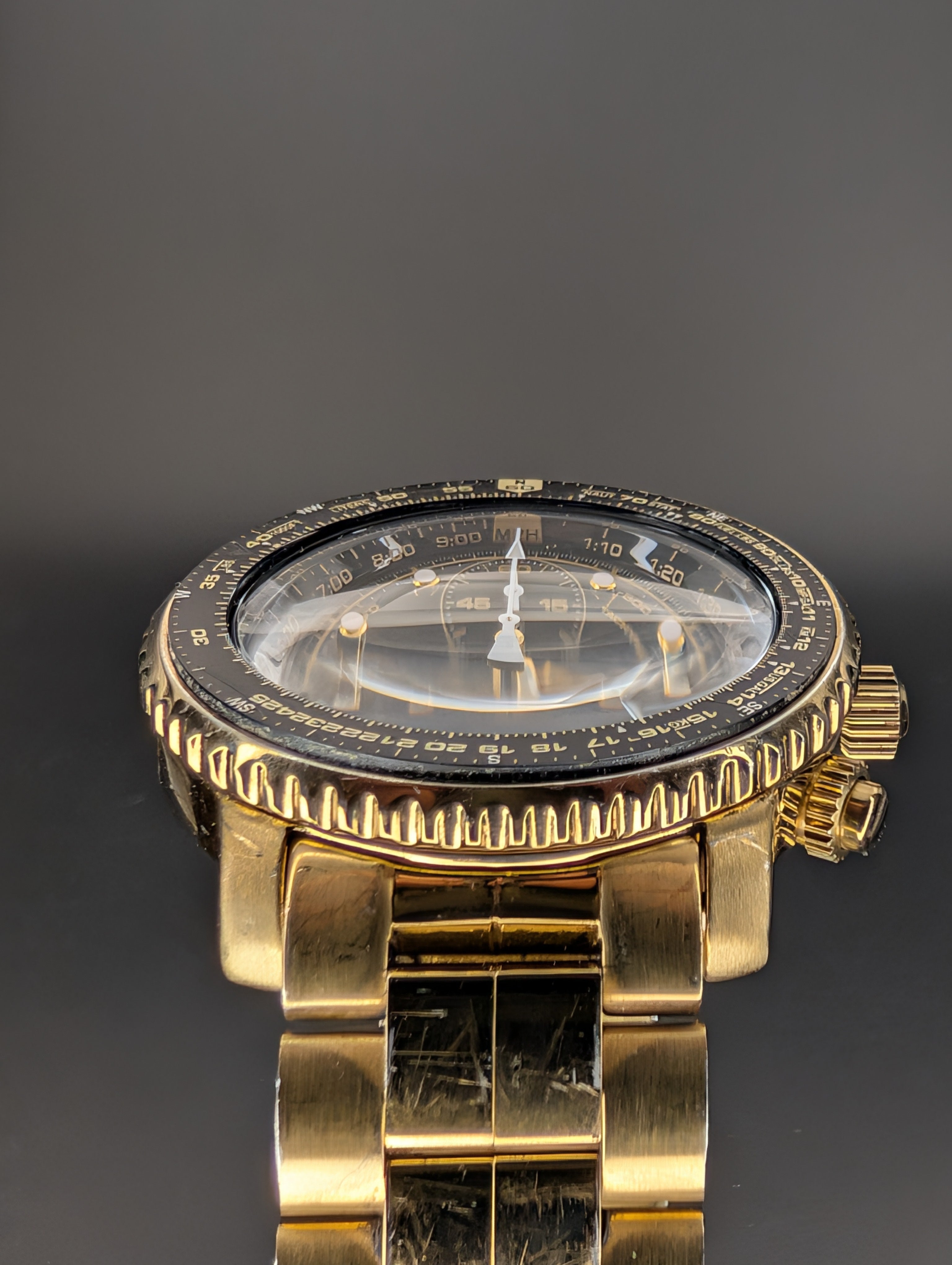 Seiko Flightmaster (2004) Chronograph Quartz Watch in Gold Tone ref. 7T62-0EB0