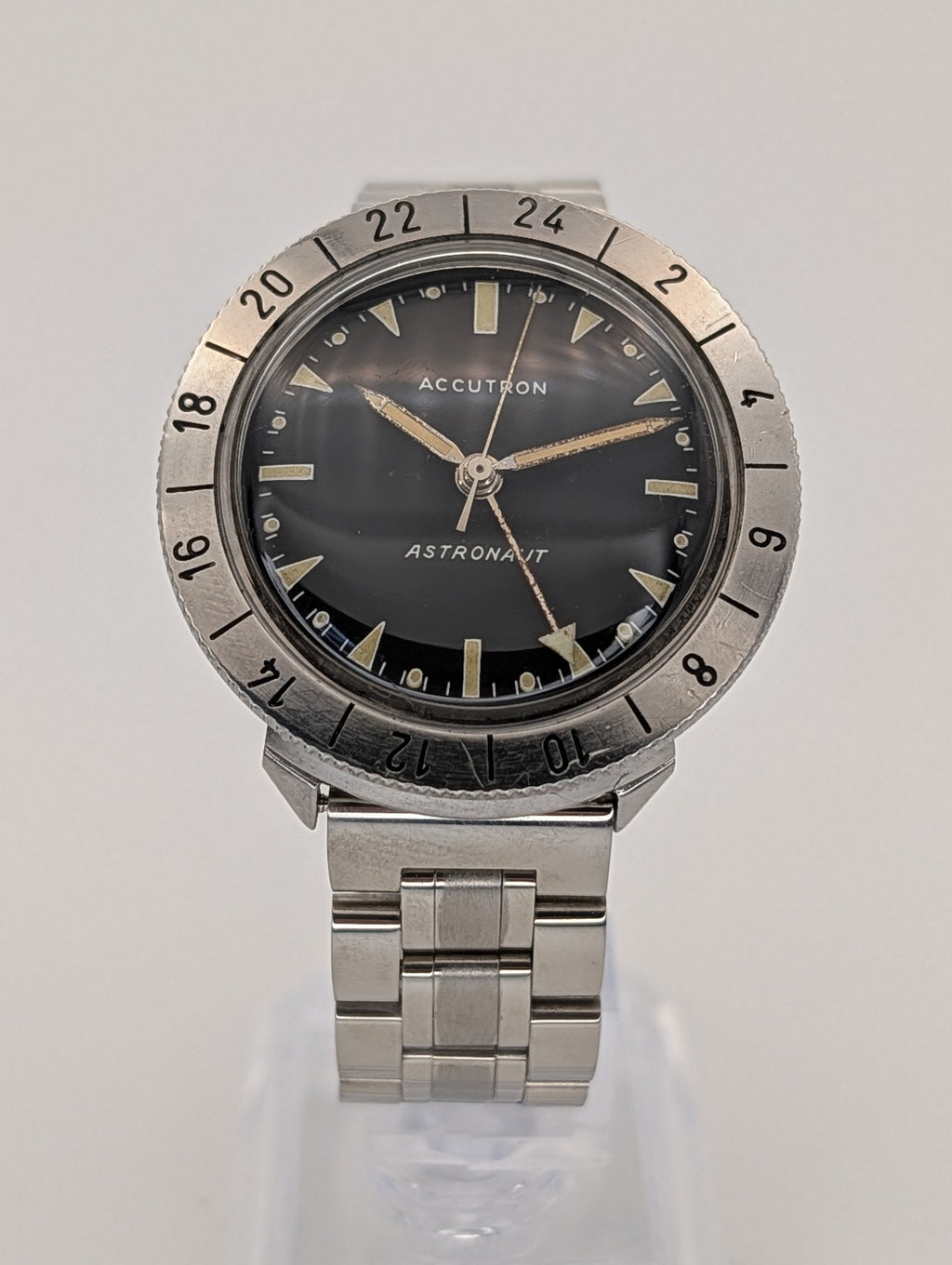 Accutron Astronaut (1974) GMT Vintage Watch w/ Tuning Fork Movement