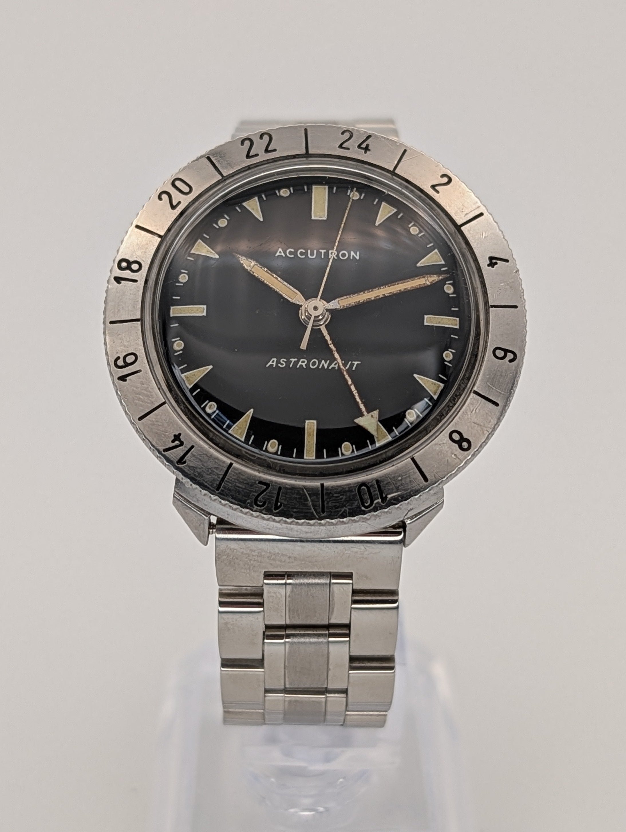 Accutron Astronaut (1974) GMT Vintage Watch w/ Tuning Fork Movement