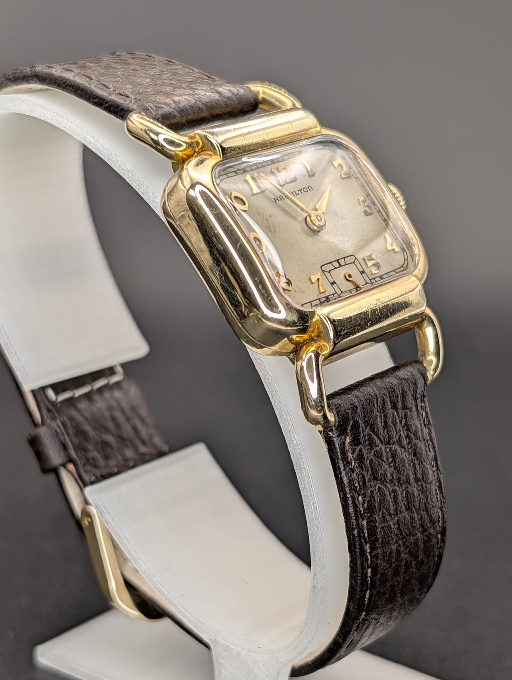 Hamilton Medwick (1939) Vintage Mechanical Watch in 10k Gold Filled Case