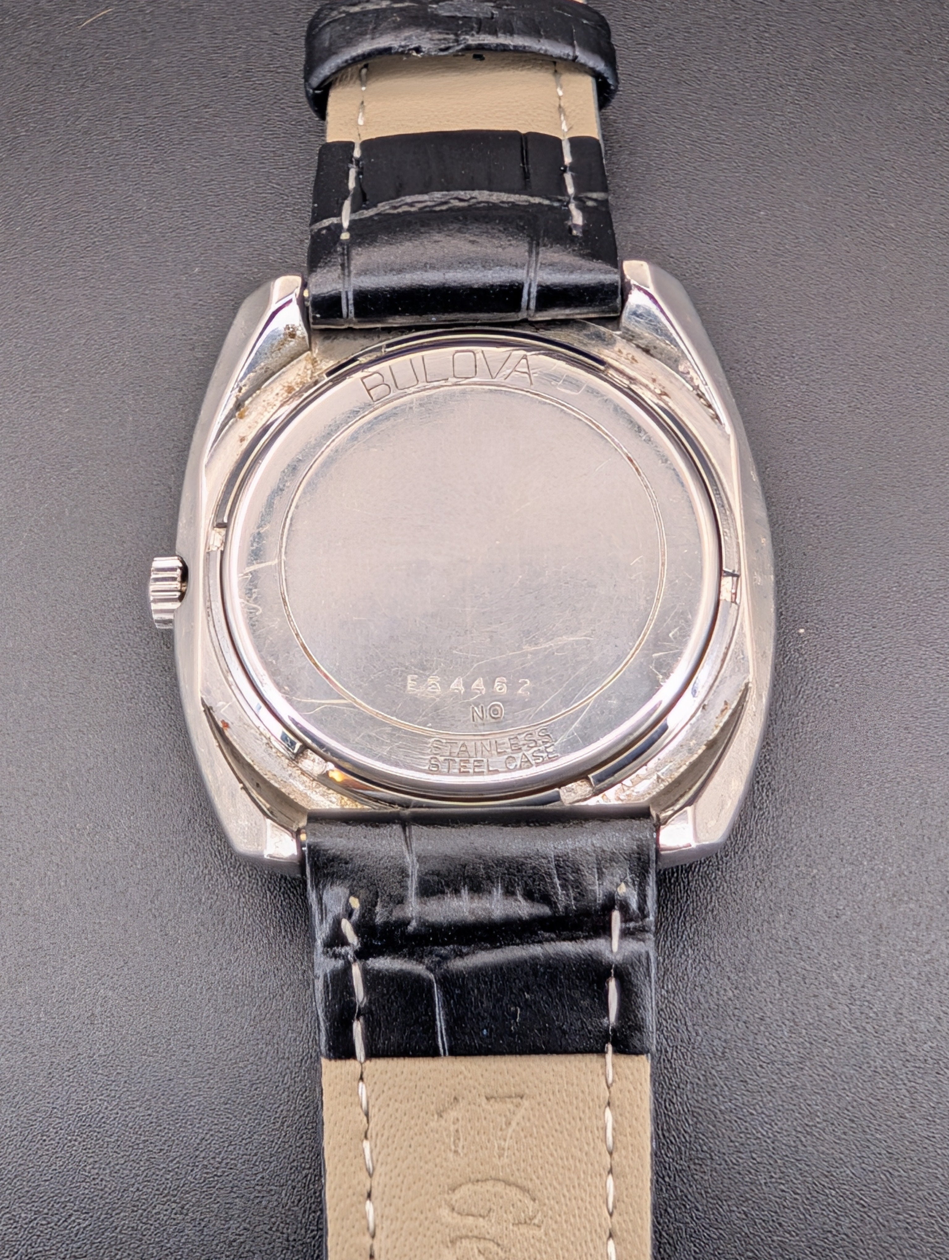 Bulova Sea King (1970) Swiss Made Mechanical Vintage Watch in Stainless Steel