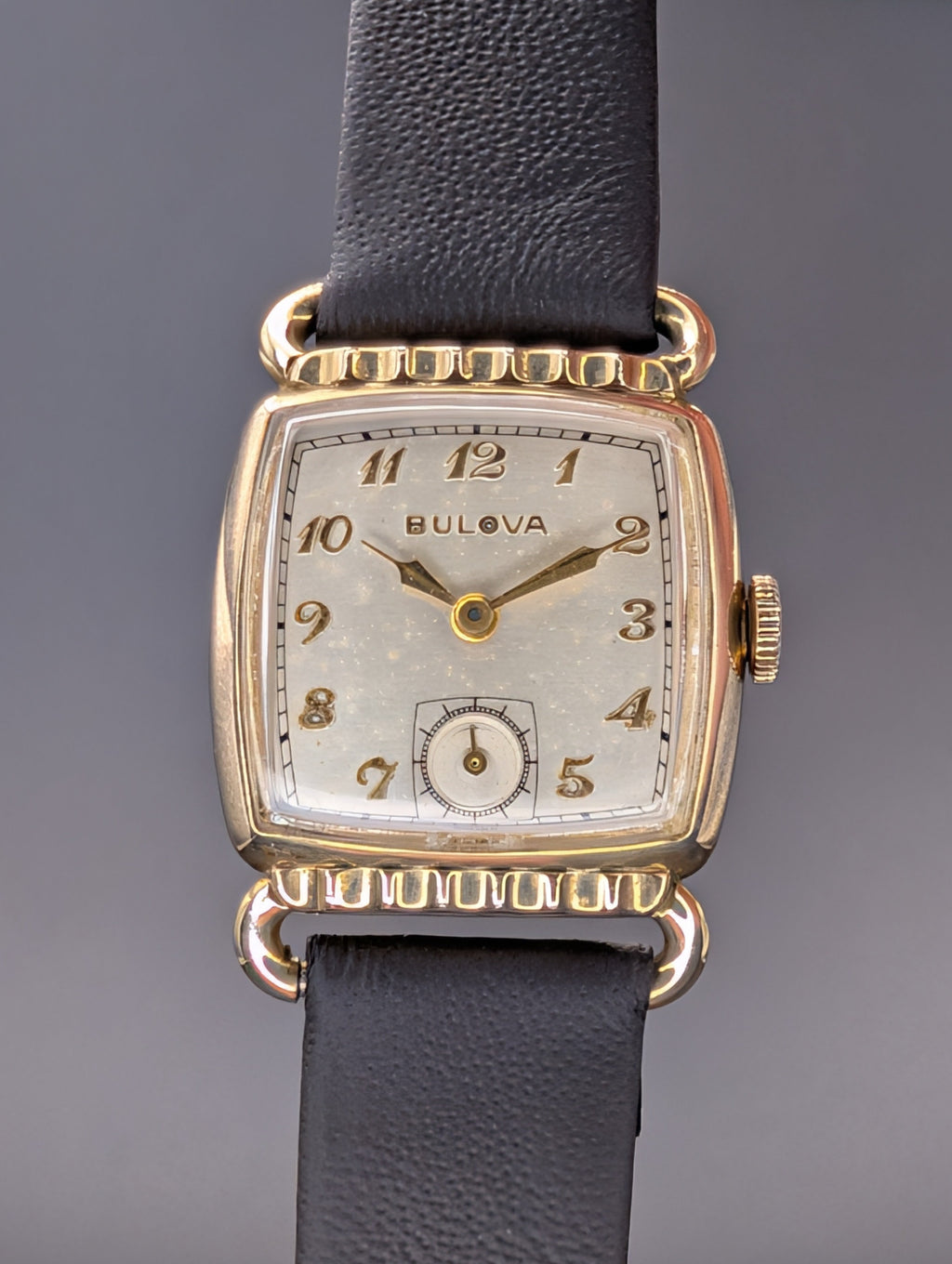 Bulova Director (1949) Horn Lug Swiss Made Vintage Watch