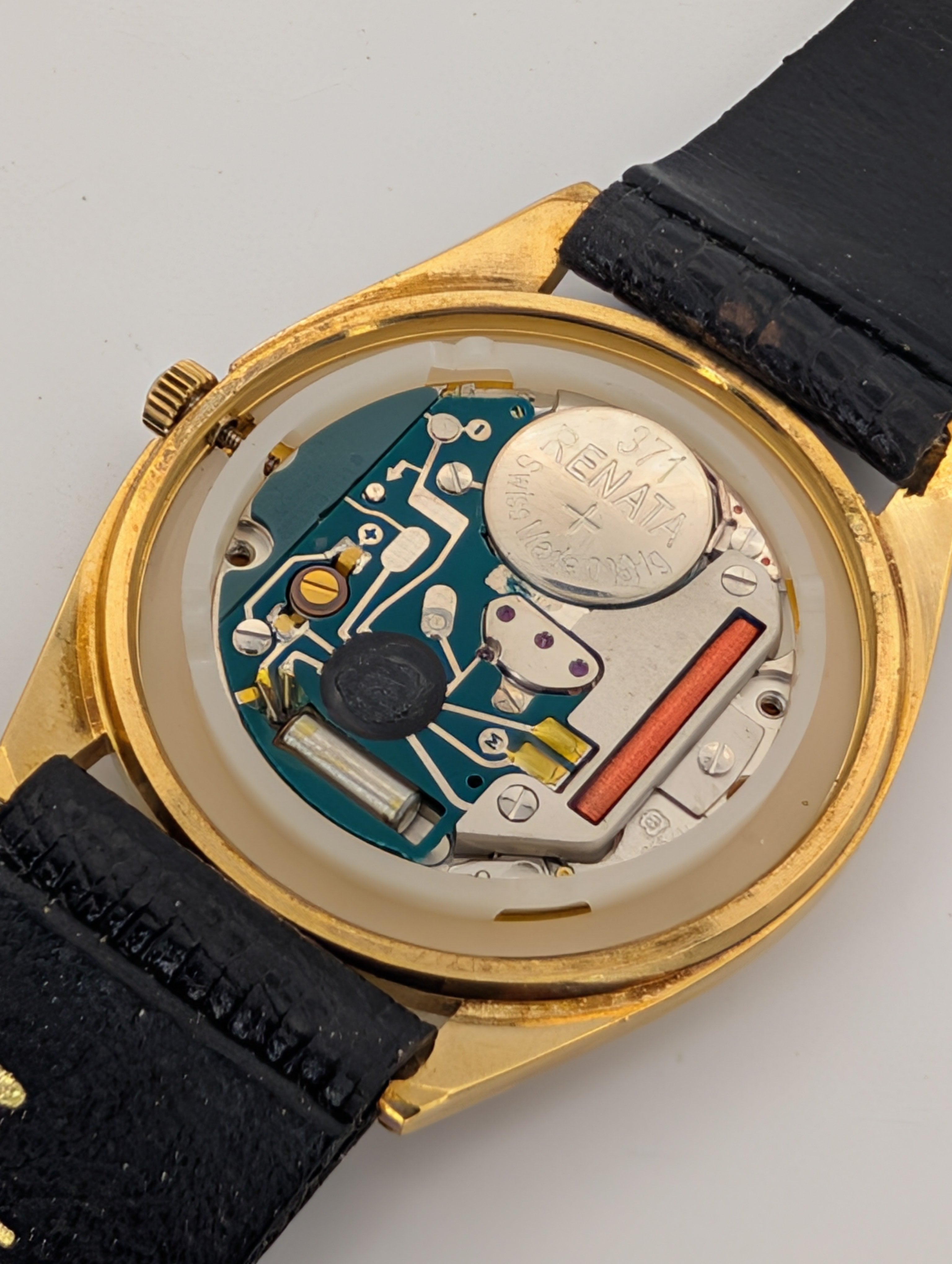 S.P. Daylight Souvenir Quartz Watch w/ Train Sconds "Hand" Mystery Dial