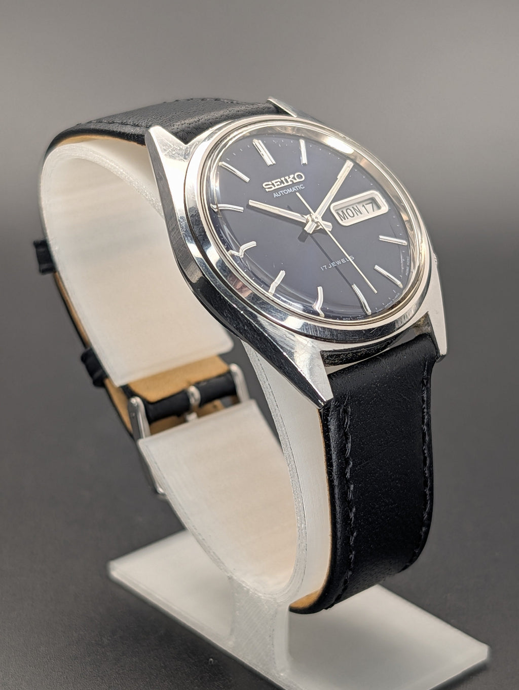 Seiko Automatic 17 Jewels Vintage Watch with Day and Date ref 6309-7159