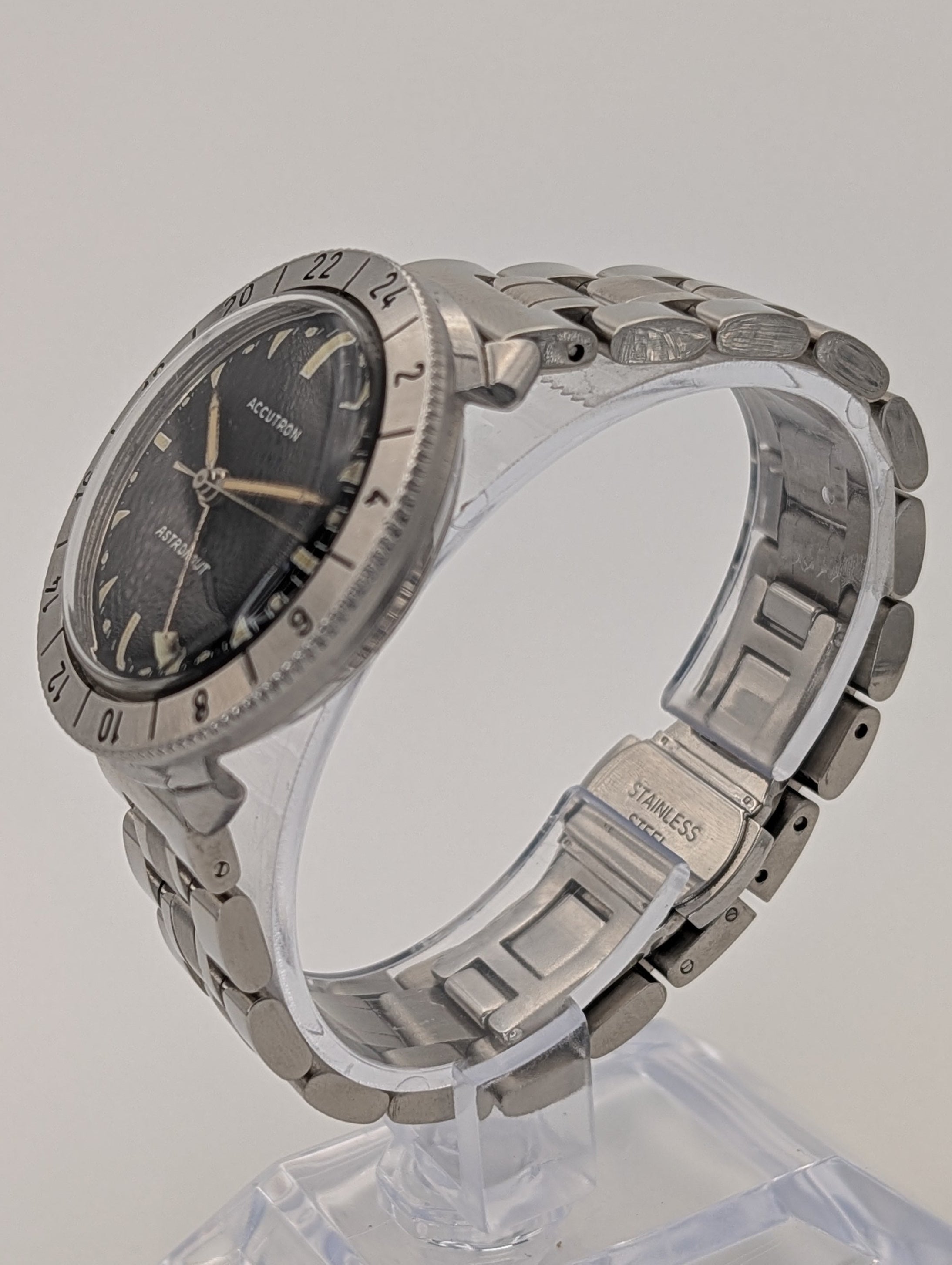 Accutron Astronaut (1974) GMT Vintage Watch w/ Tuning Fork Movement
