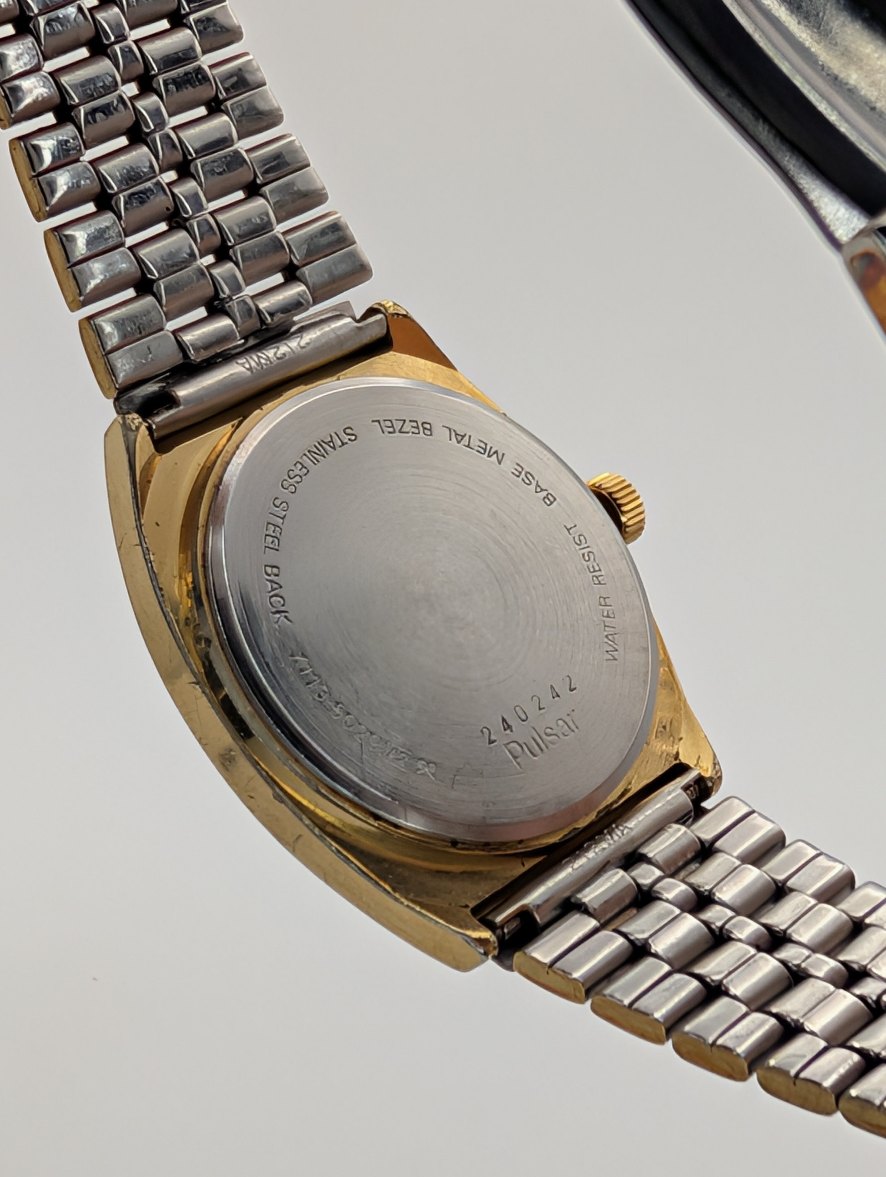 Pulsar Quartz Vintage Watch
