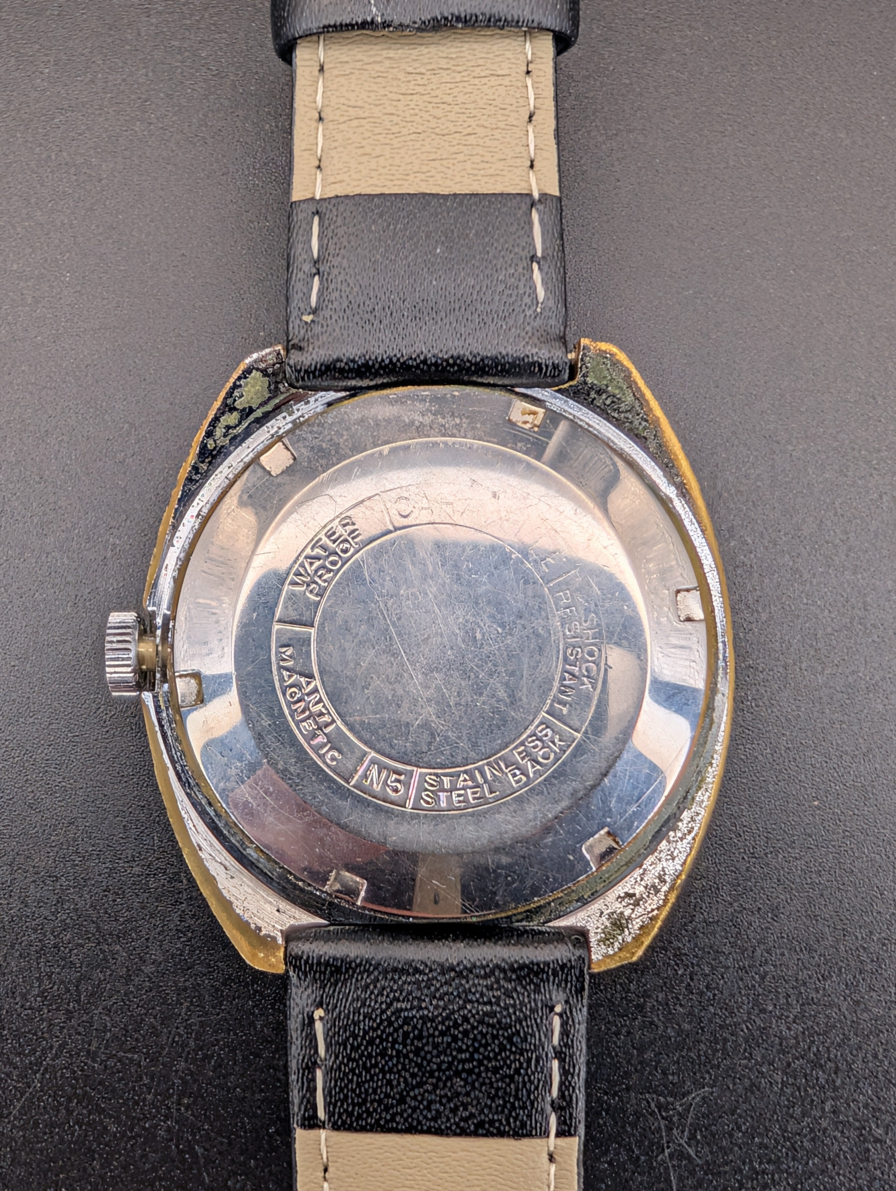Caravelle Set-o-Matic (1975) Swiss Made Automatic Vintage Watch