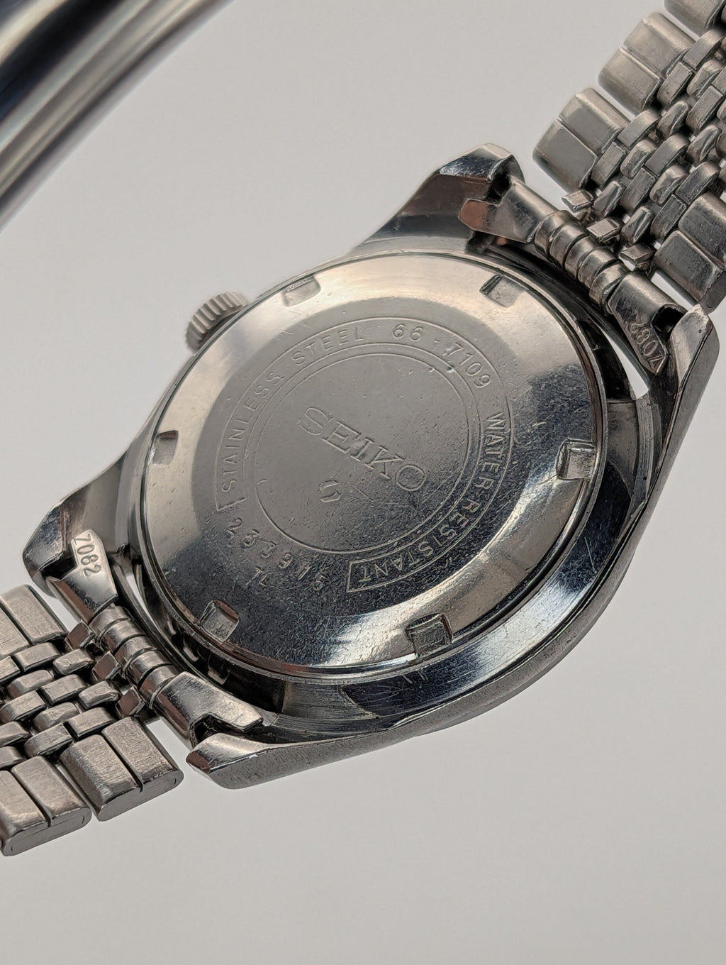 Seiko 17 Jewels (1960s) Vintage Mechanical Watch