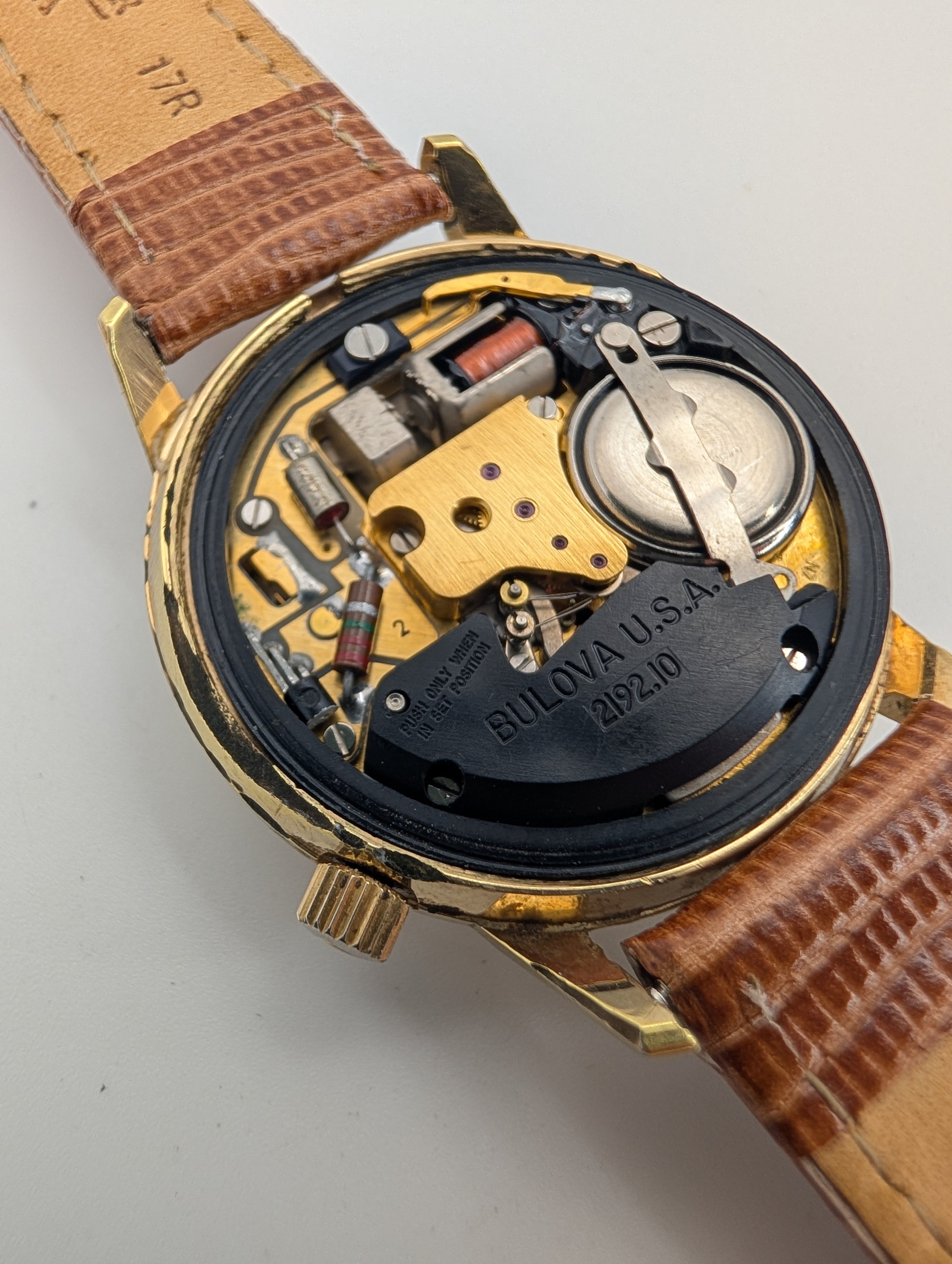 Accutron Tuning Fork (1977) cal. 2192 Gold Plated Bezel