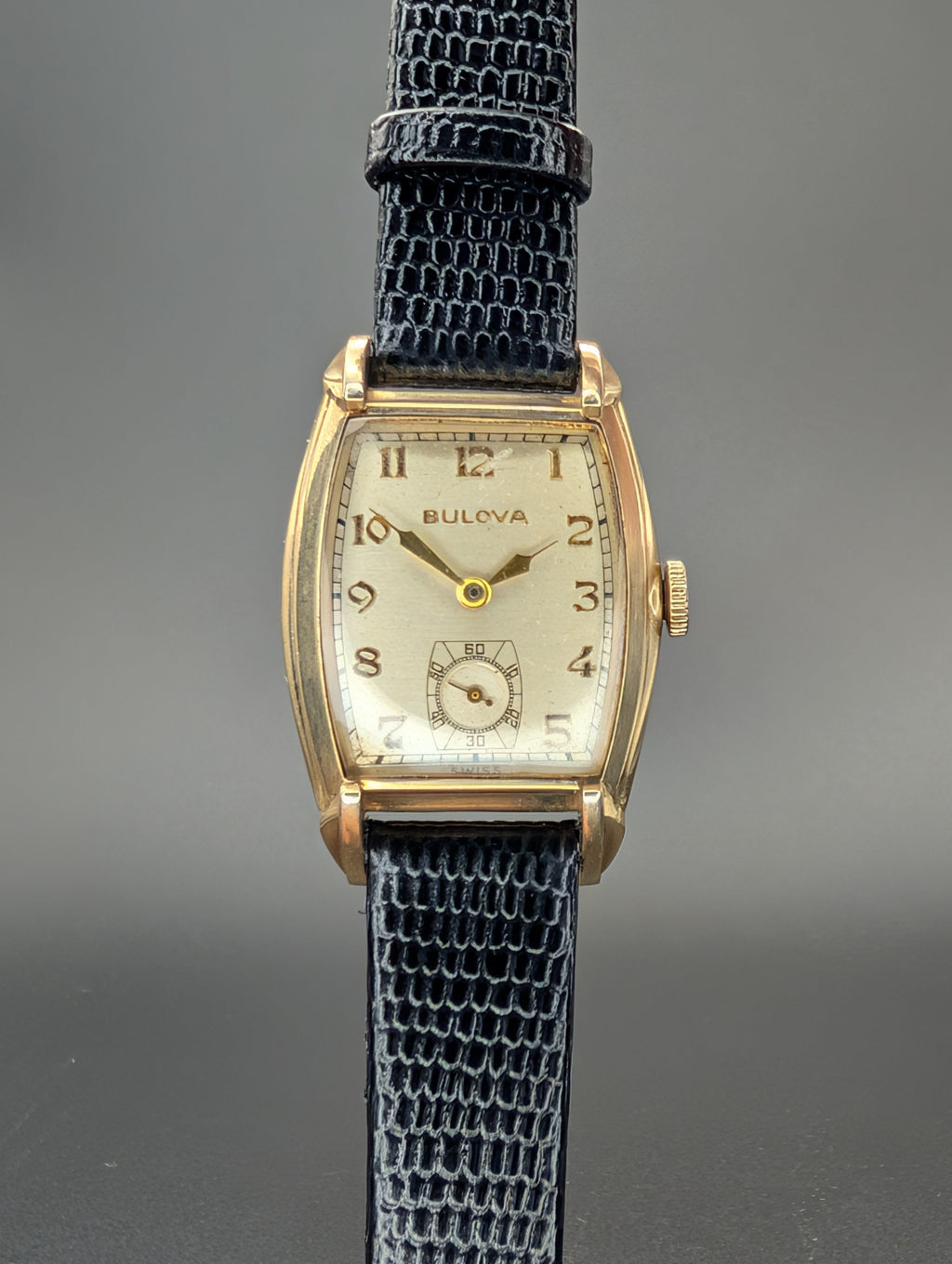 Bulova Lexington (1949) Tonneau Style Vintage Watch in Gold Filled Case